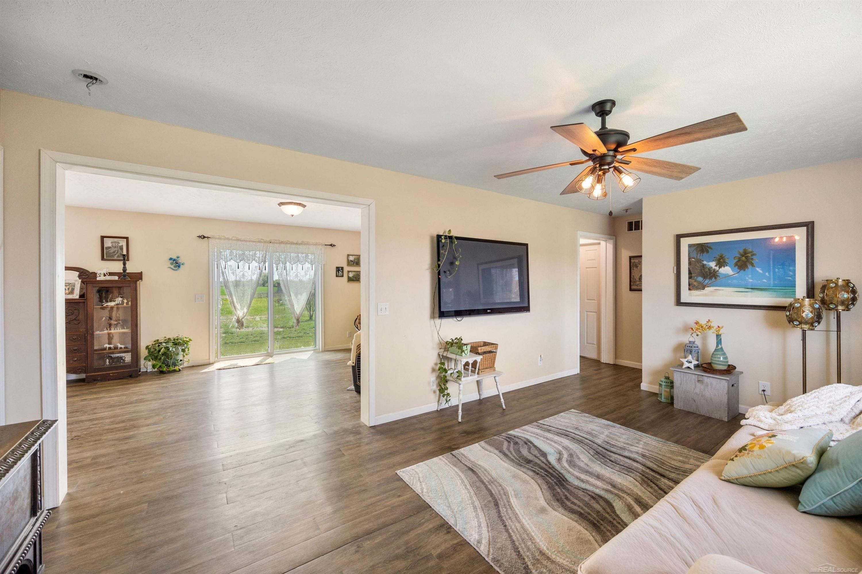 7613 Fisher Road, Avoca, MI 48006 — Photo 14