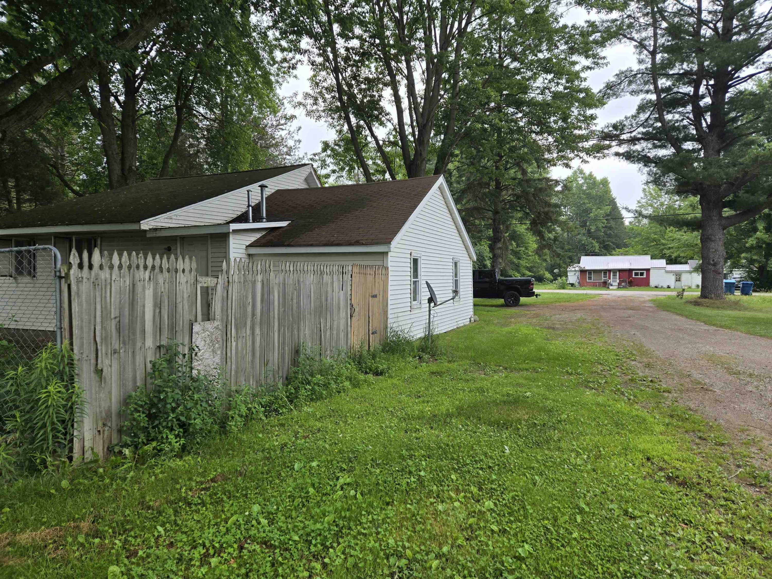 4364 S Kirk Road, Vassar, MI 48768 — Photo 17