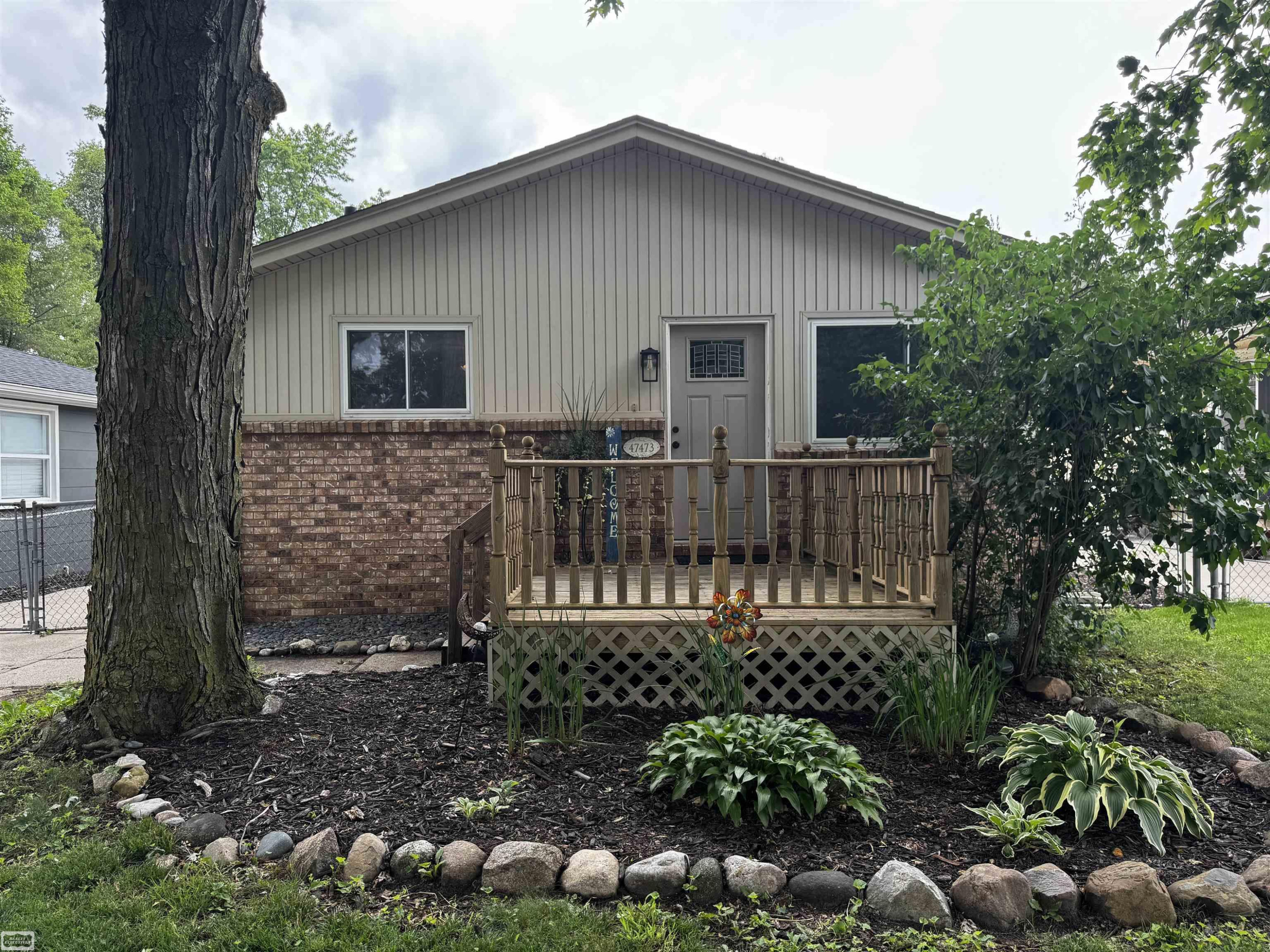 47473 Greenview Road, Utica, MI 48317 — front exterior
