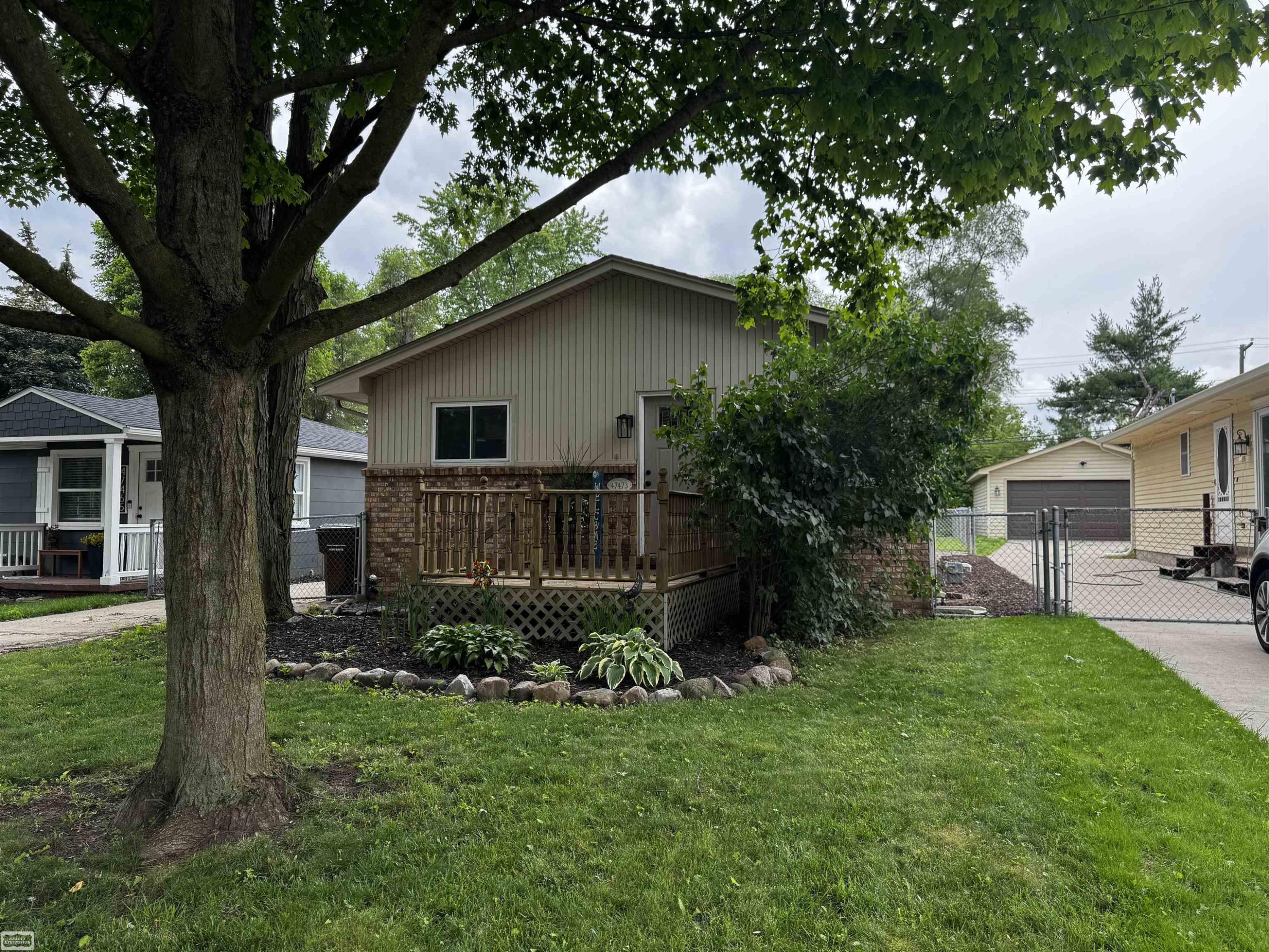 47473 Greenview Road, Utica, MI 48317 — Photo 2