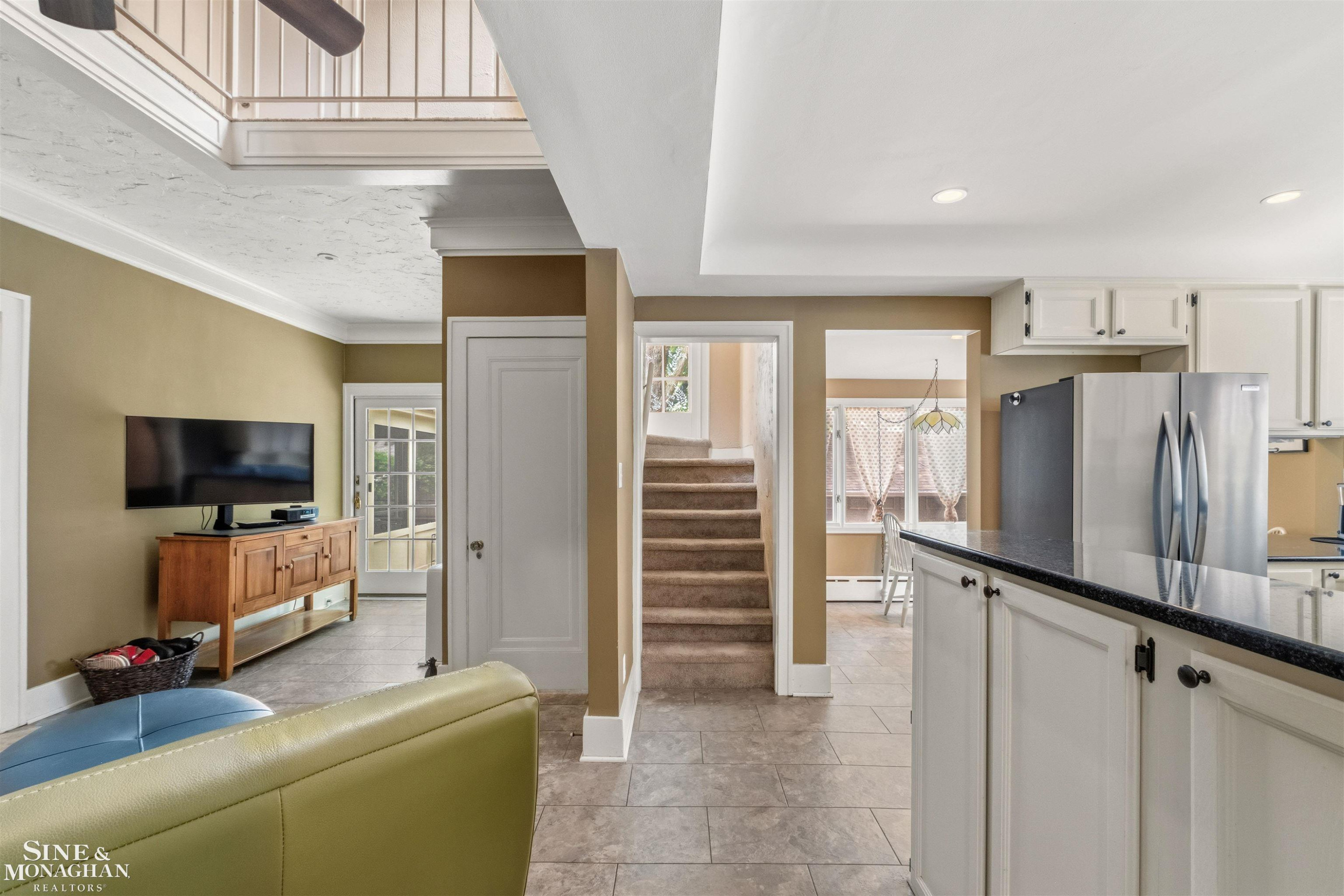 794 LORAINE Street, Grosse Pointe, MI 48230 — Photo 14
