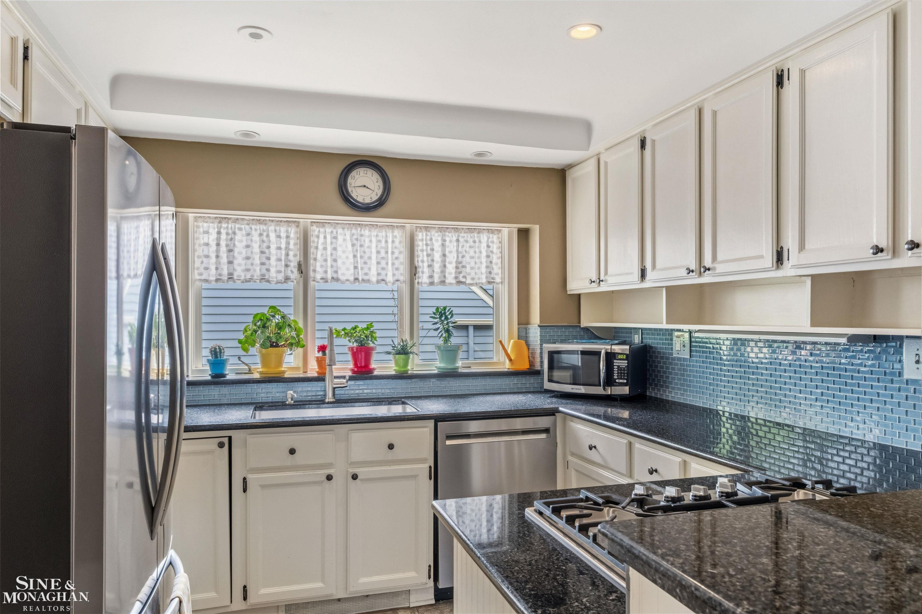 794 LORAINE Street, Grosse Pointe, MI 48230 — Photo 19