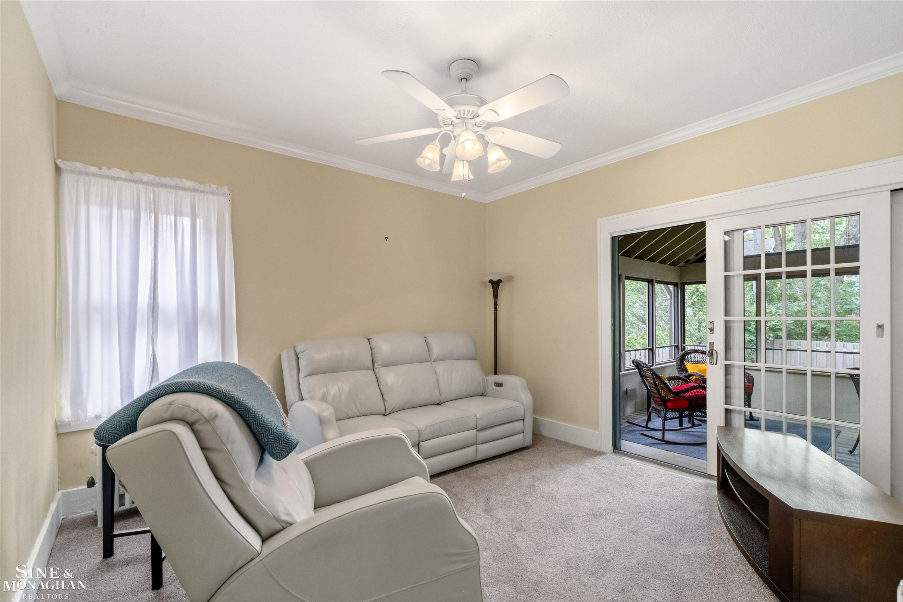 794 LORAINE Street, Grosse Pointe, MI 48230 — Photo 24