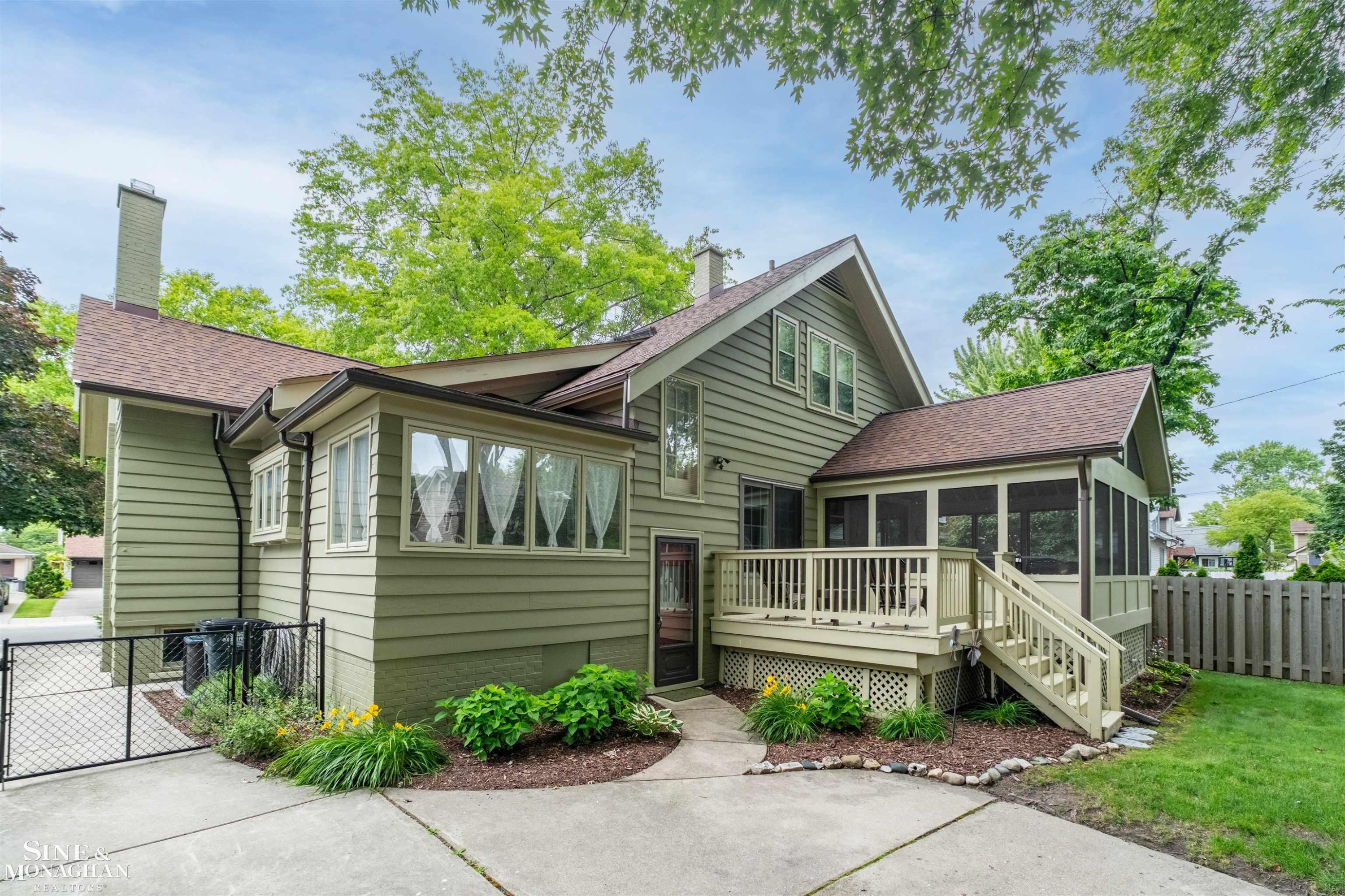 794 LORAINE Street, Grosse Pointe, MI 48230 — Photo 50