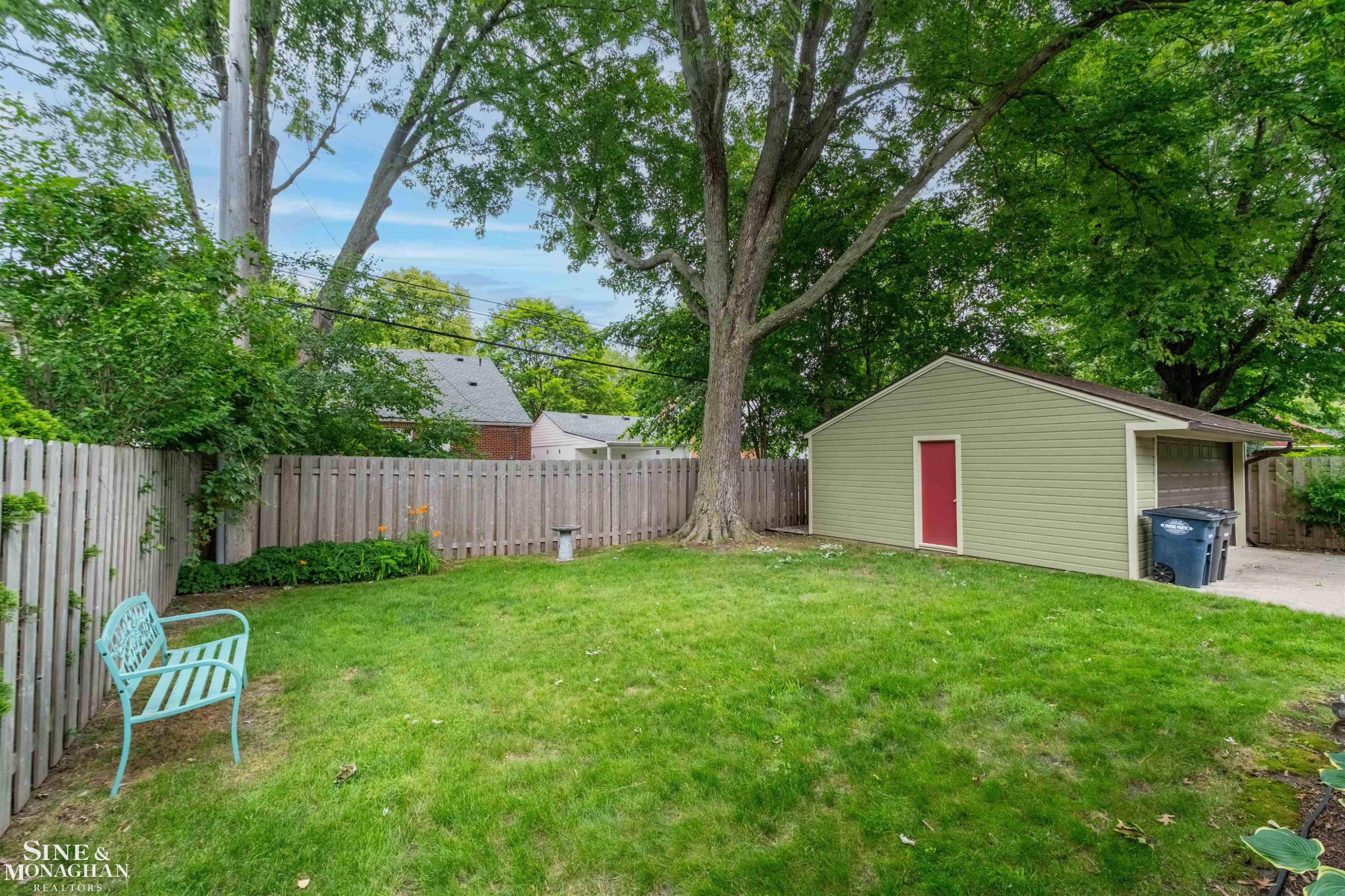 794 LORAINE Street, Grosse Pointe, MI 48230 — Photo 56