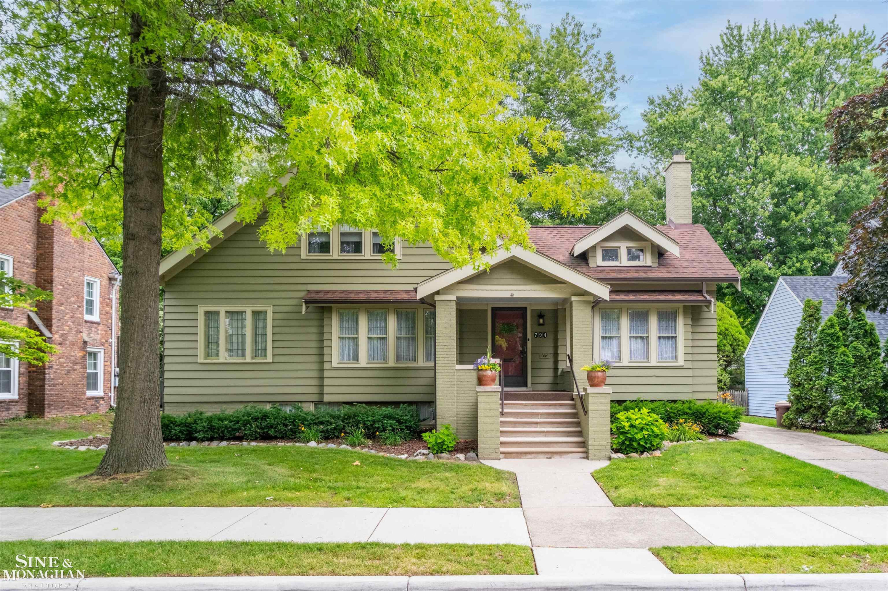 794 LORAINE Street, Grosse Pointe, MI 48230 — Photo 57