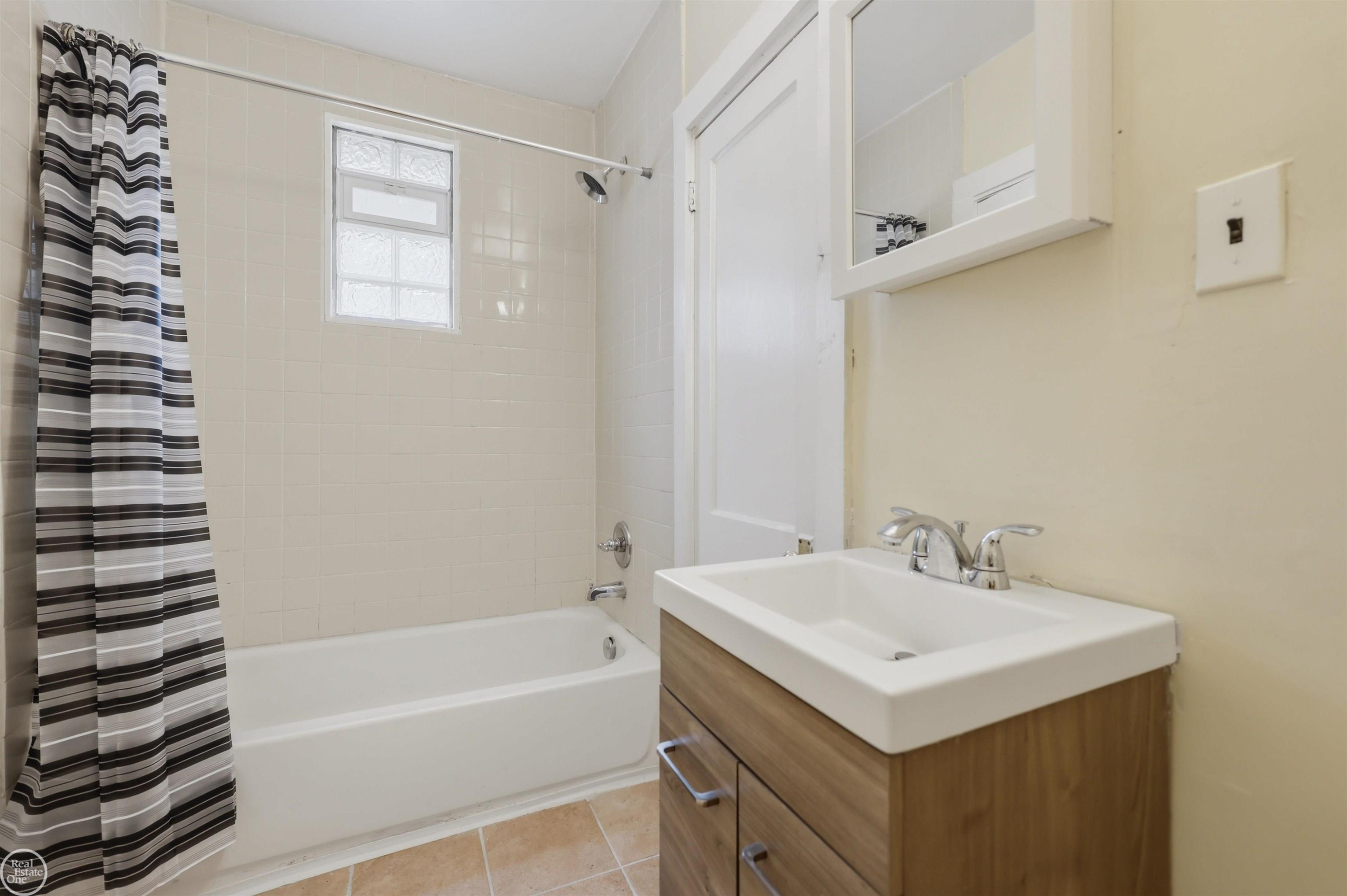 434 Camden Street, Ferndale, MI 48220 — Photo 9