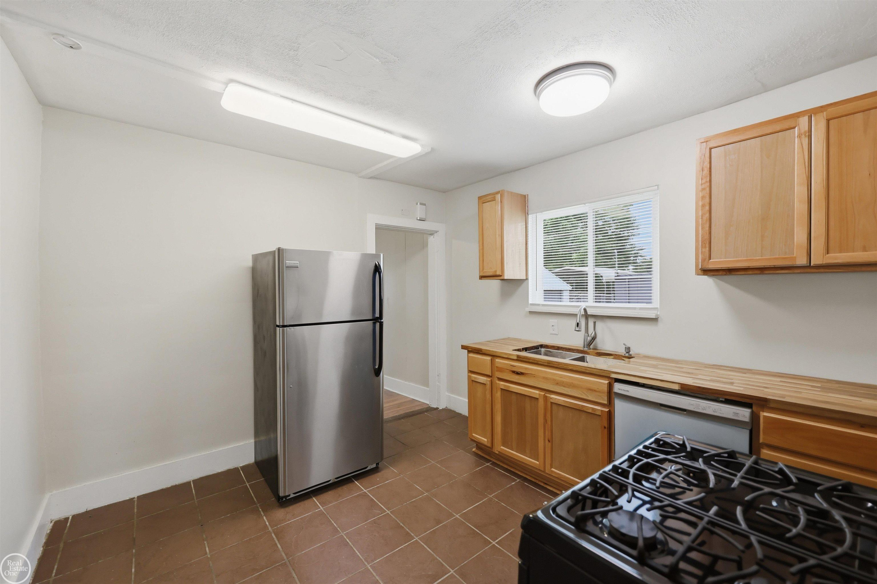 434 Camden Street, Ferndale, MI 48220 — Photo 13