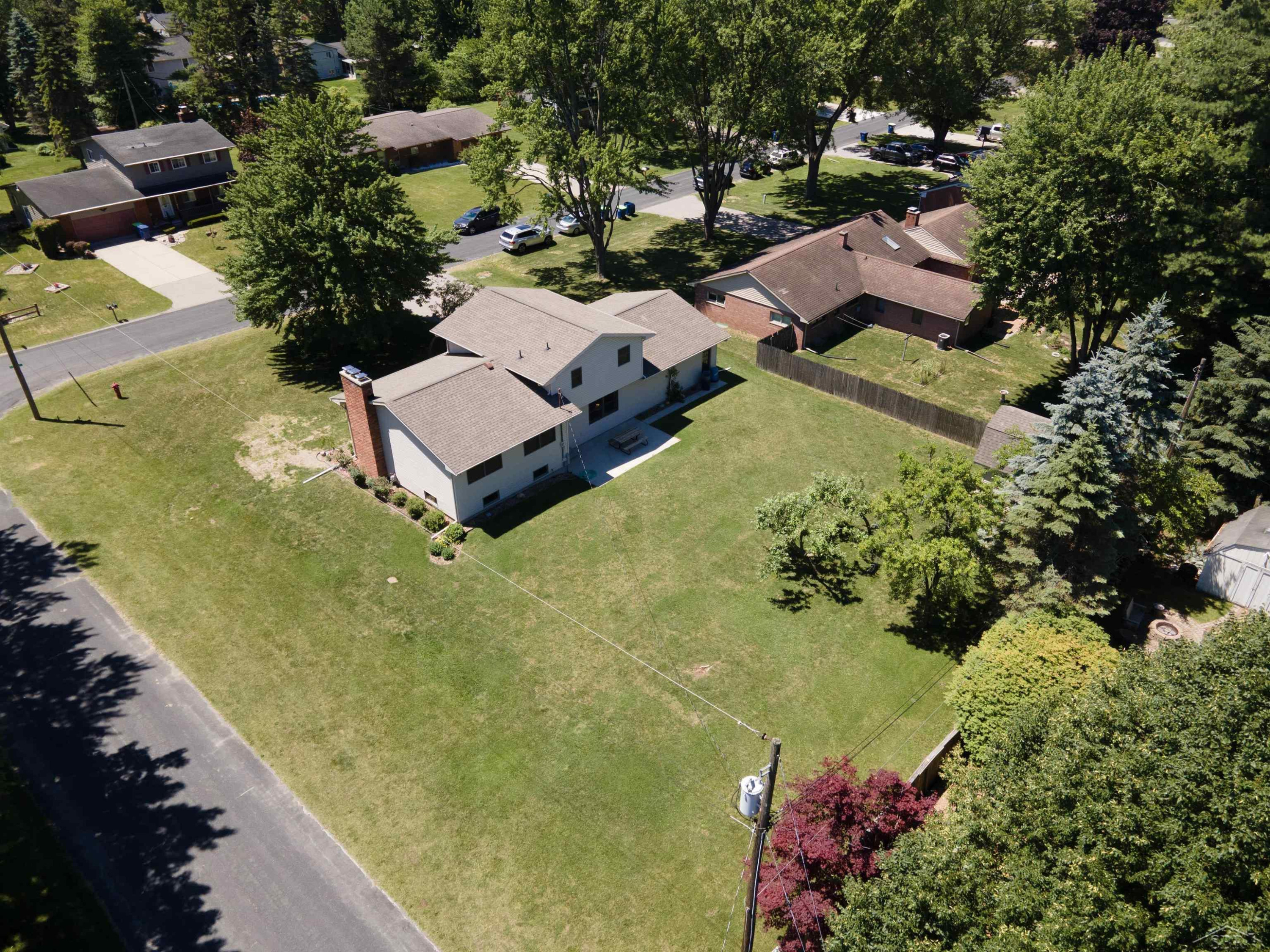 5542 Barberry Lane, Saginaw, MI 48603 — Photo 6