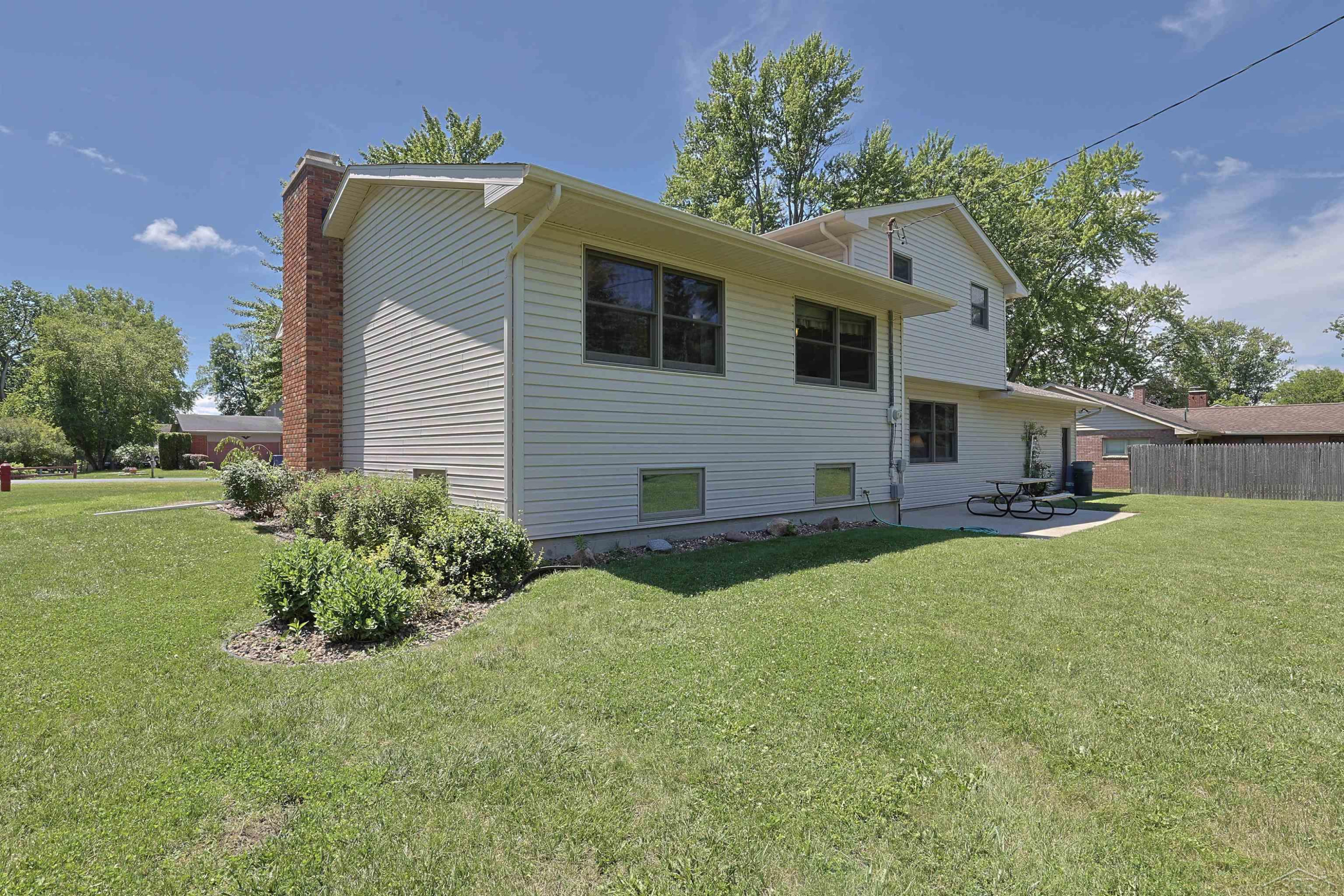 5542 Barberry Lane, Saginaw, MI 48603 — Photo 46
