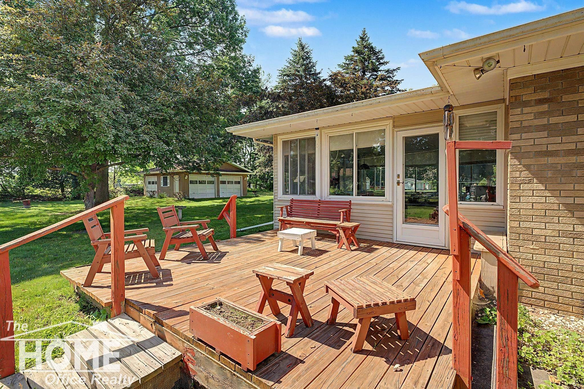7868 Woodbury Road, Laingsburg, MI 48848 — Photo 3