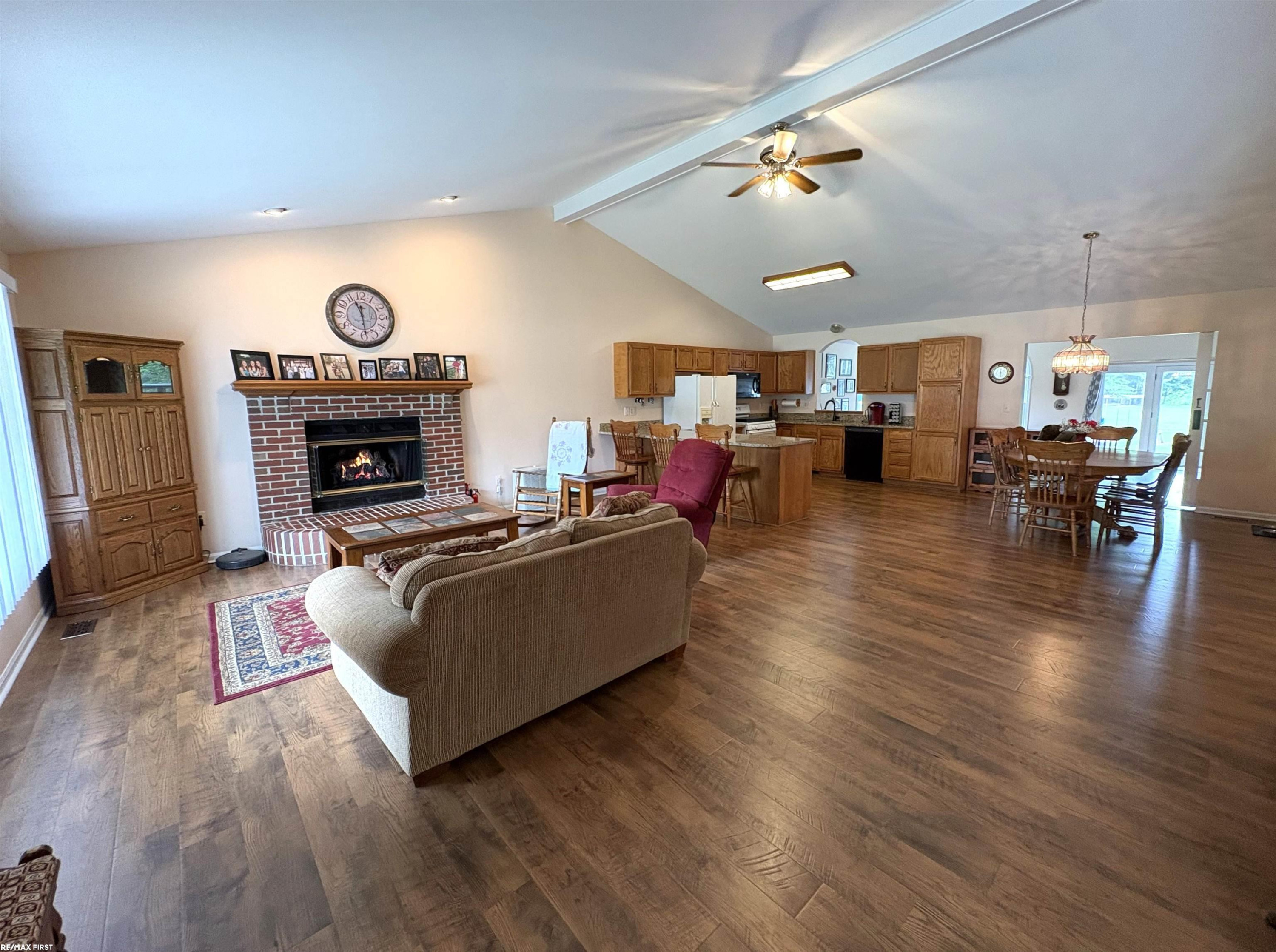 2835 W Water Street, Port Huron, MI 48060 — Photo 3