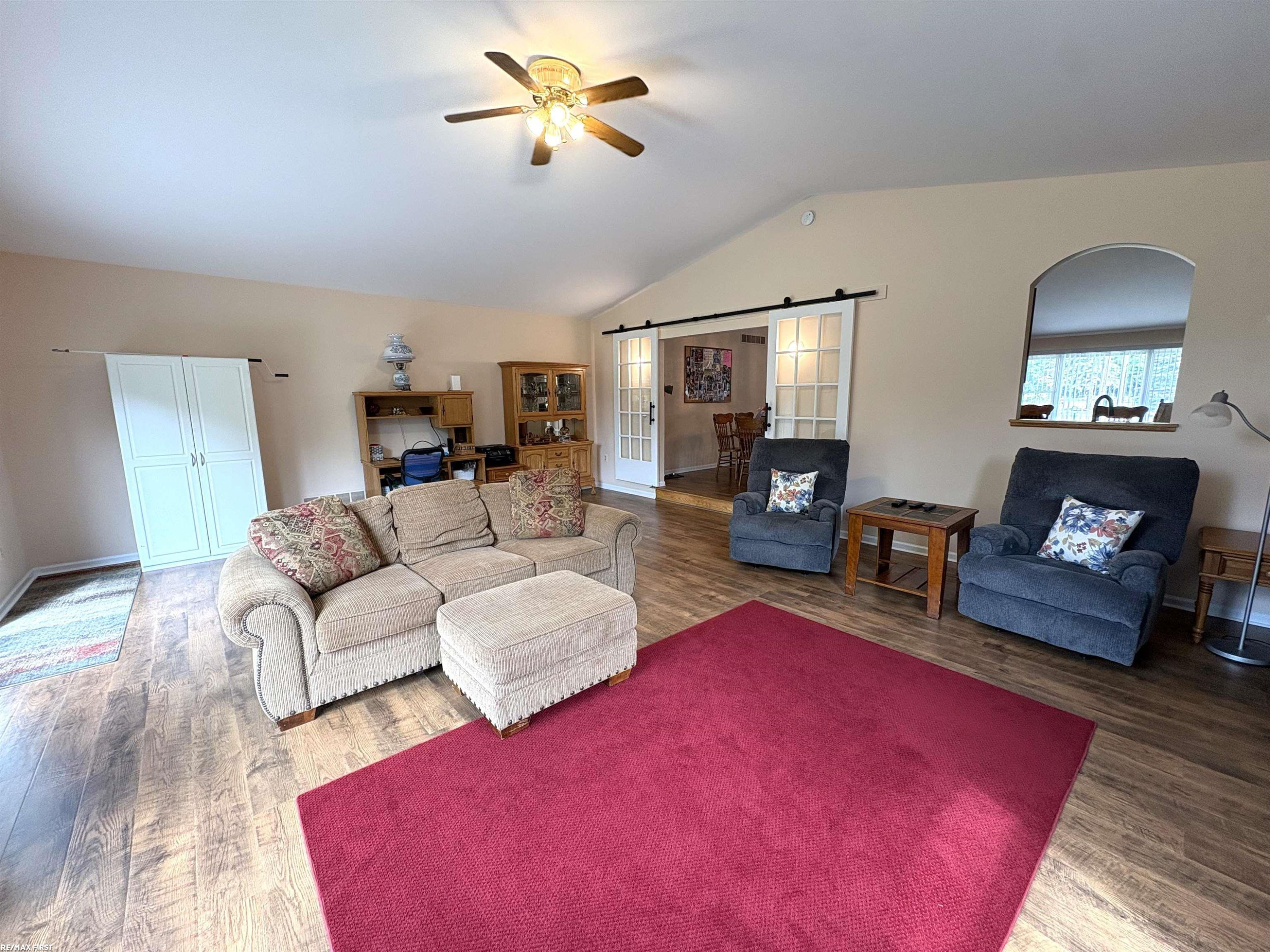 2835 W Water Street, Port Huron, MI 48060 — Photo 10