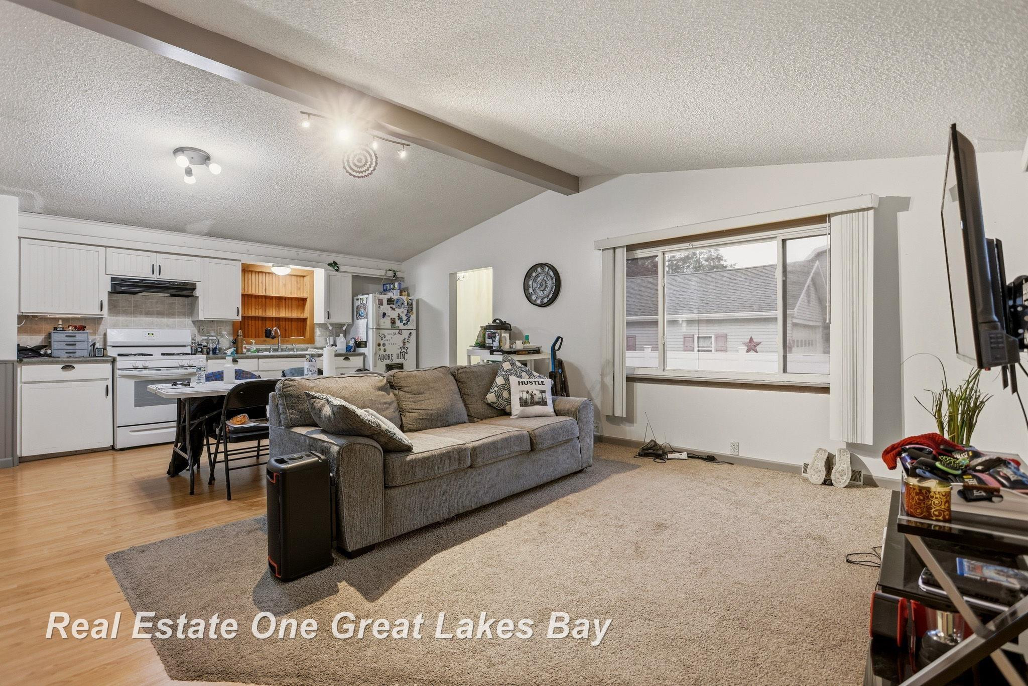 335 N Silver Street, Bad Axe, MI 48413 — Photo 11