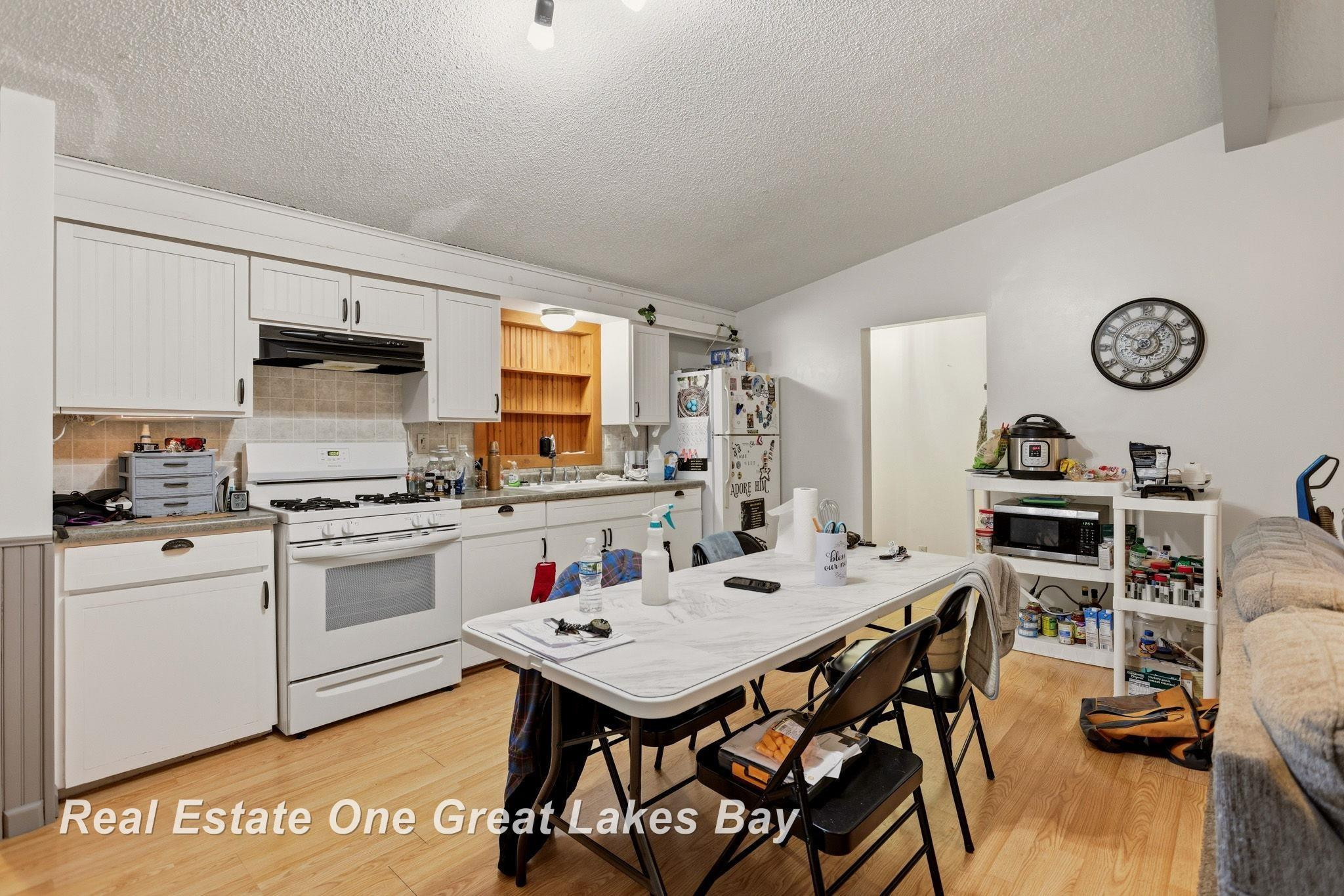335 N Silver Street, Bad Axe, MI 48413 — Photo 12