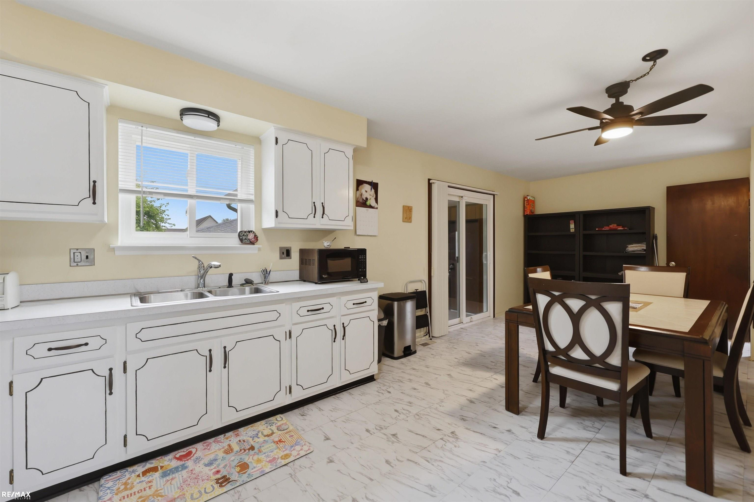 42654 Rutgers Drive, Sterling Heights, MI 48313 — Photo 4