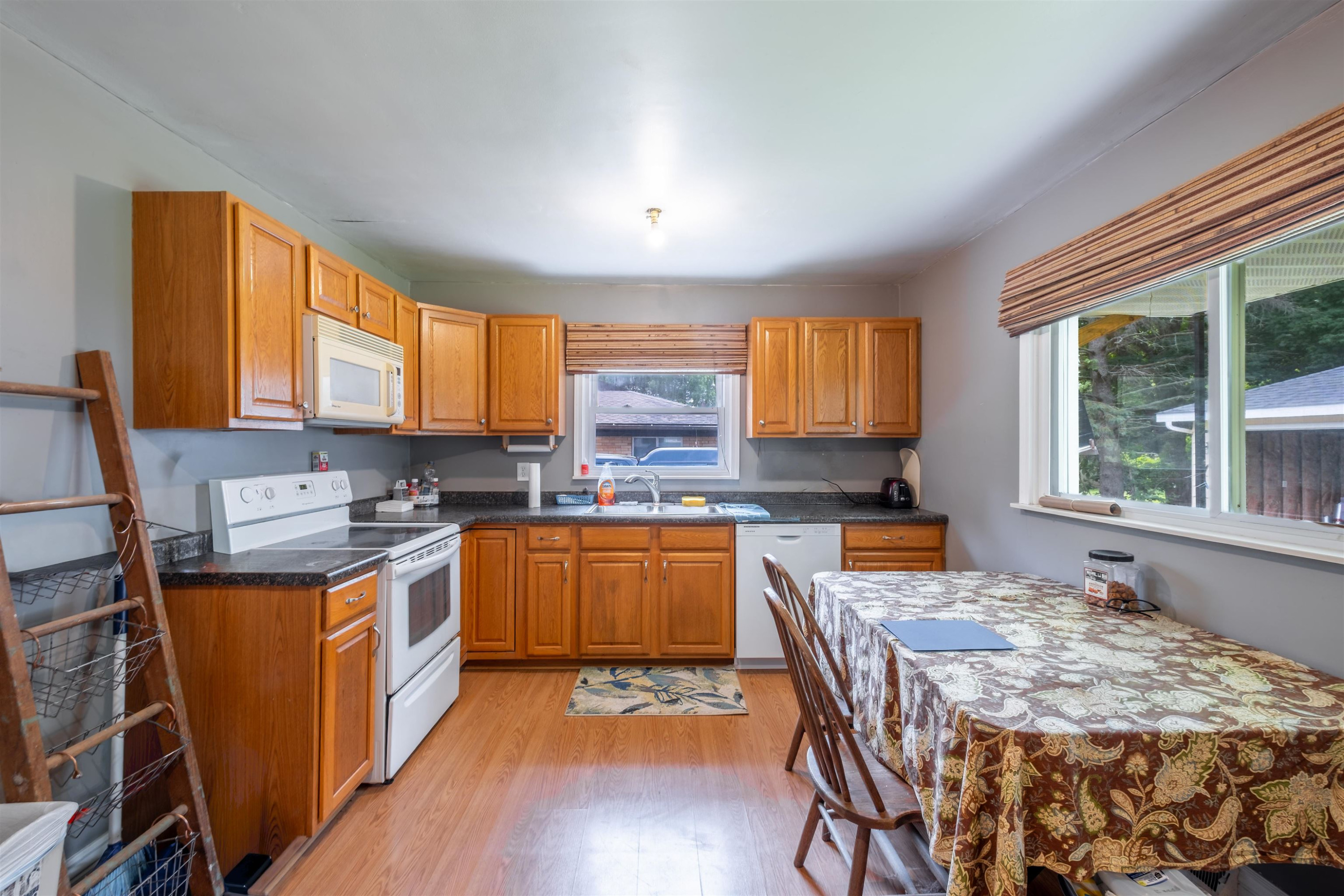3053 Kerry Street, Mount Morris, MI 48458 — Photo 6