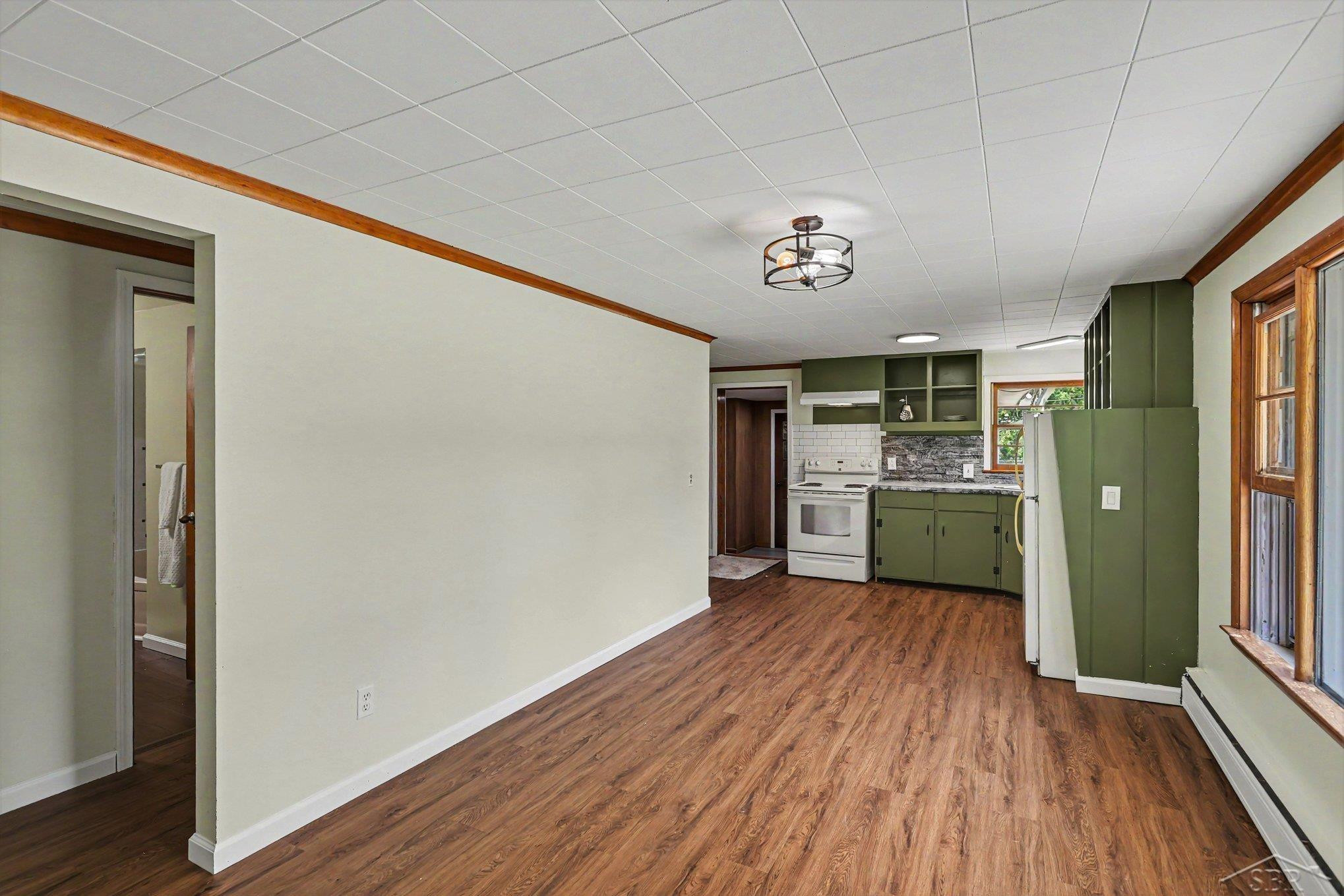 748 W Irish Street, Sanford, MI 48657 — Photo 6