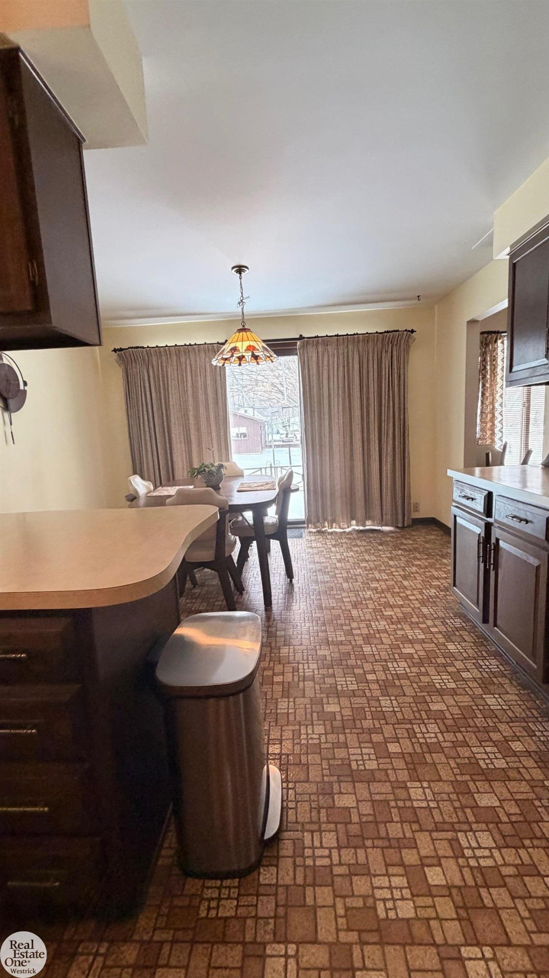 5374 Pointe Drive, MI — Photo 8