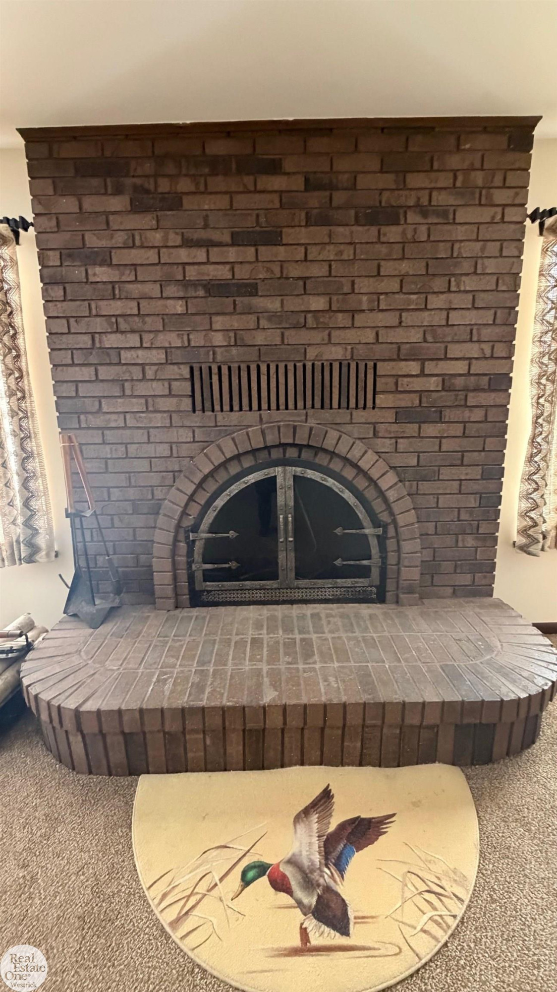 5374 Pointe Drive, MI — Photo 11