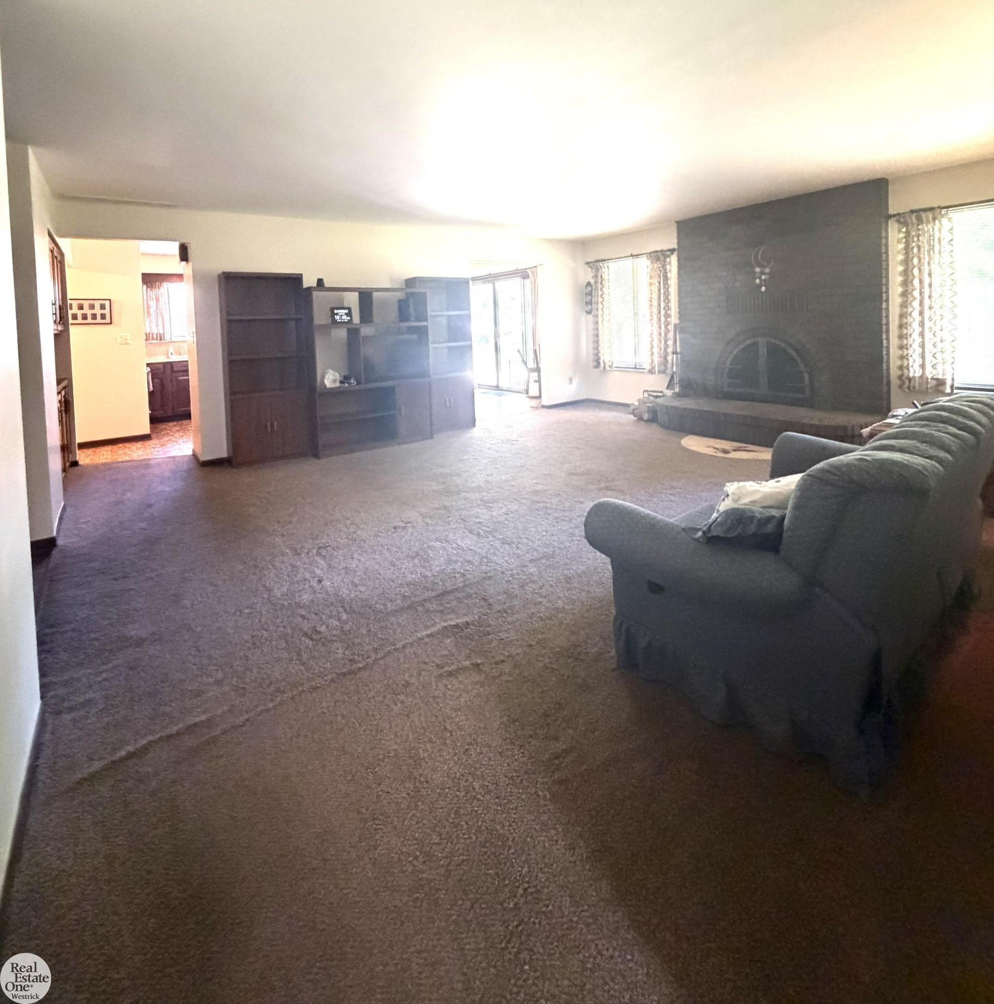 5374 Pointe Drive, MI — Photo 13