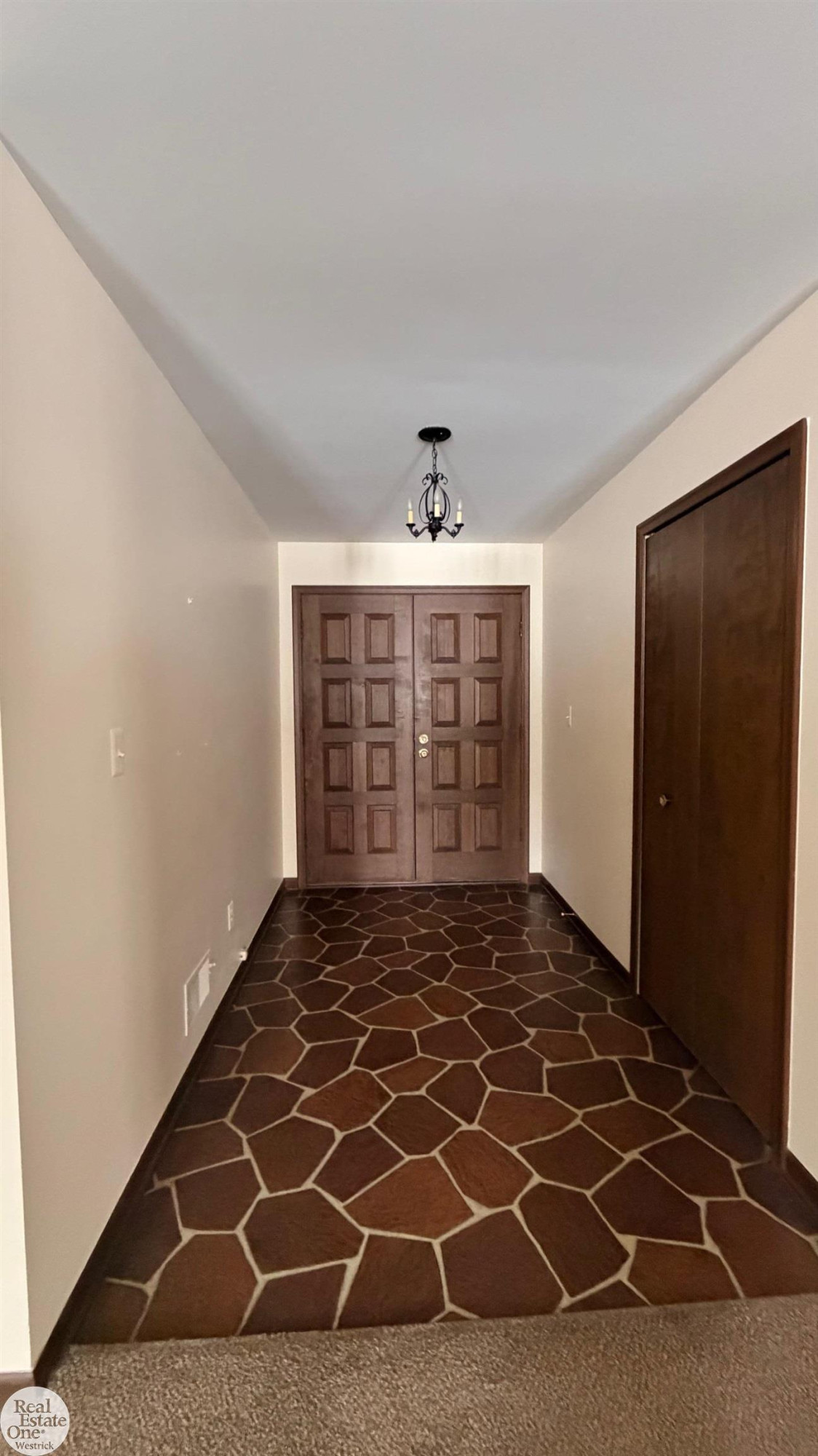 5374 Pointe Drive, MI — Photo 15
