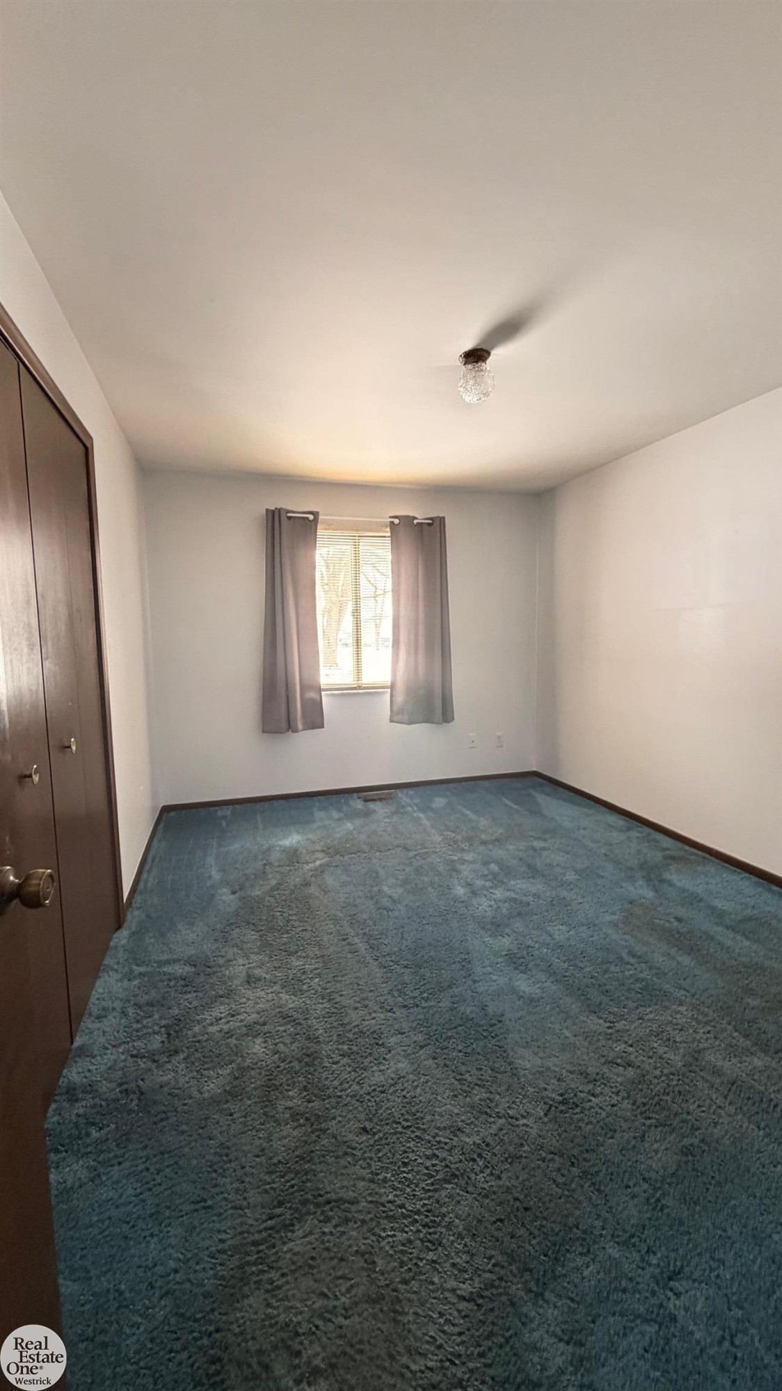 5374 Pointe Drive, MI — Photo 20