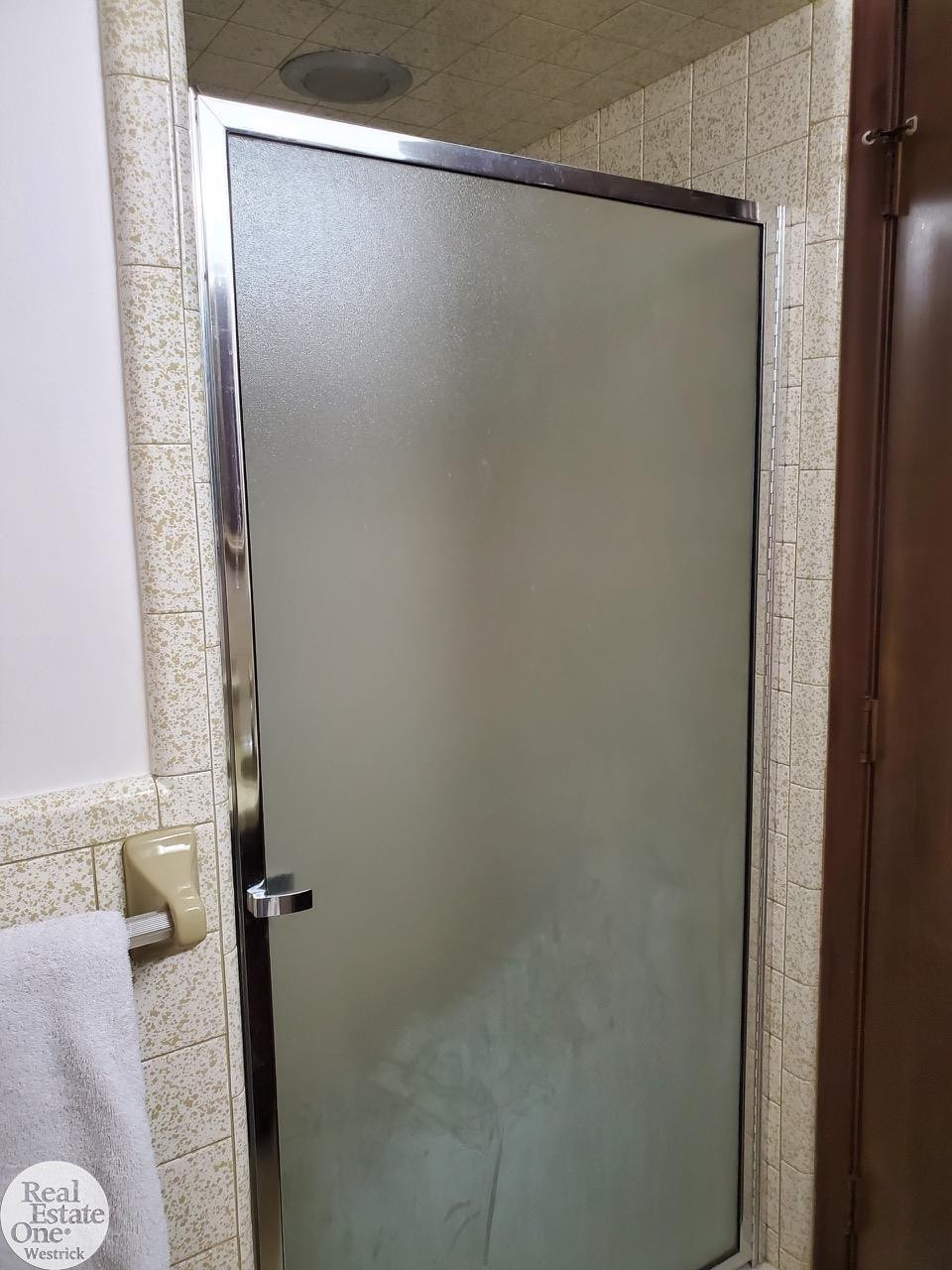 5374 Pointe Drive, MI — Photo 26