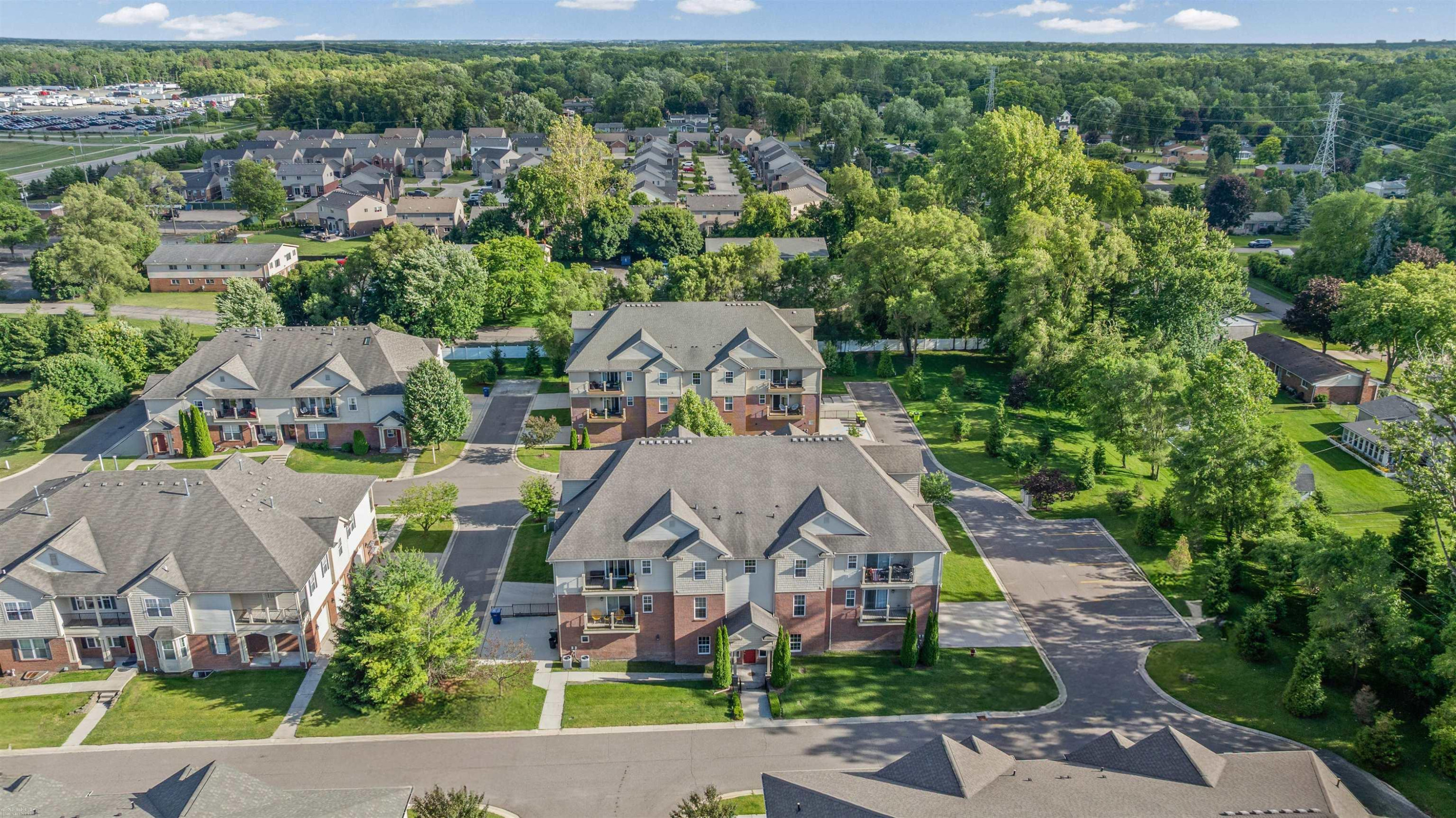 5656 Flagstaff Pines Drive, 401, Shelby Twp, MI 48317 — Photo 39