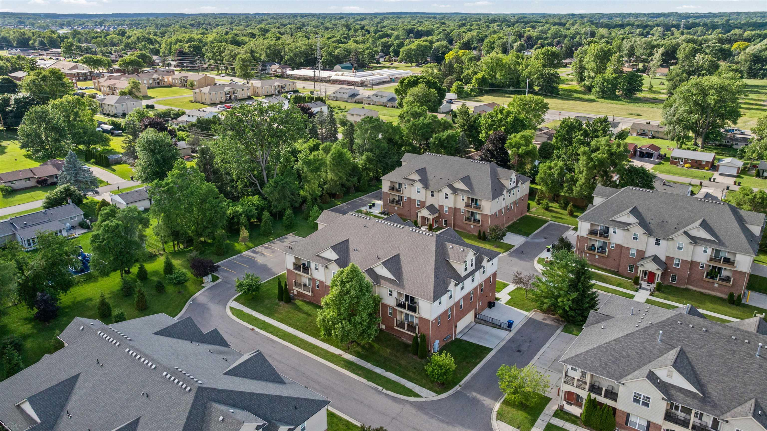 5656 Flagstaff Pines Drive, 401, Shelby Twp, MI 48317 — Photo 44