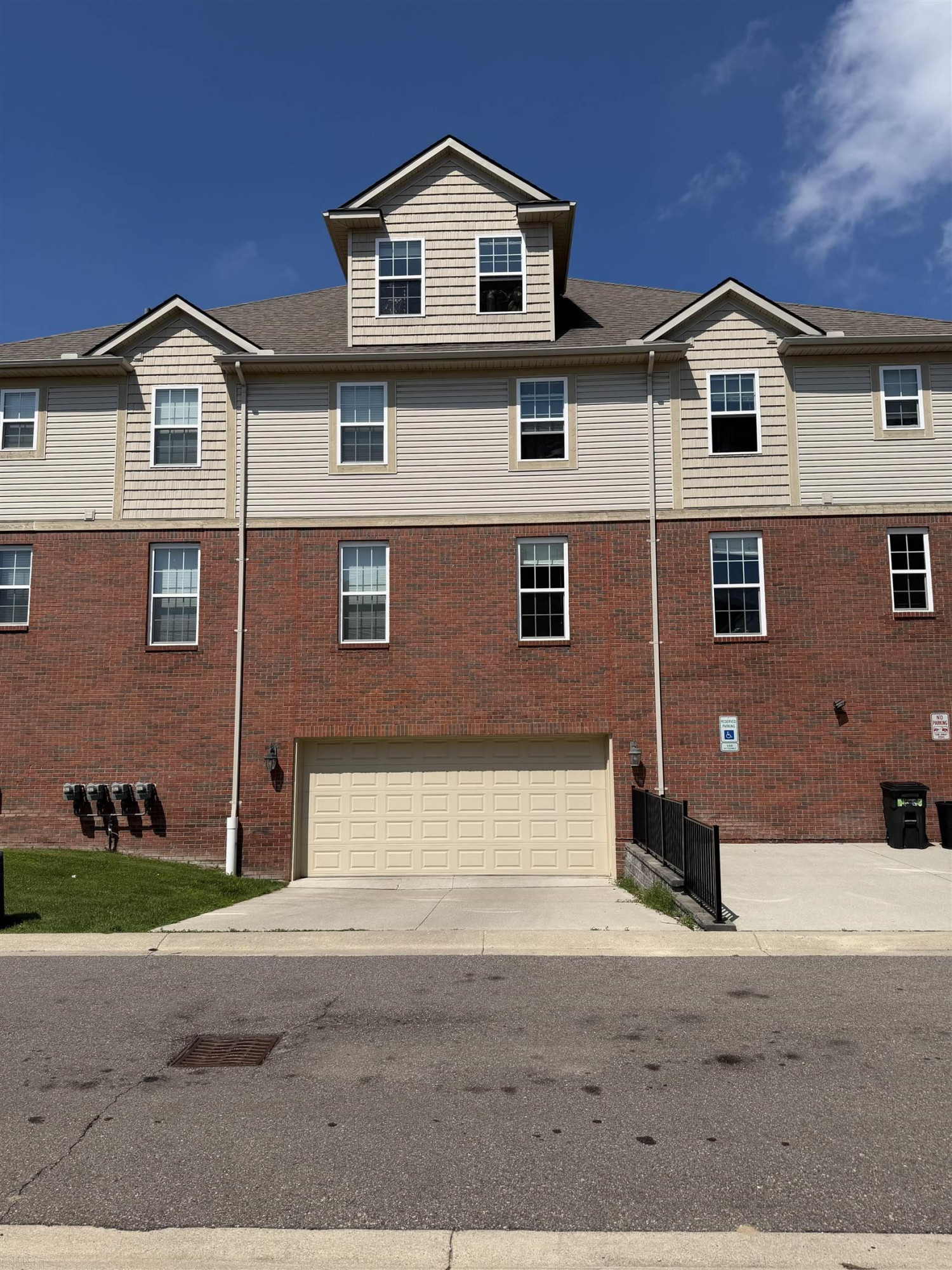 5656 Flagstaff Pines Drive, 401, Shelby Twp, MI 48317 — Photo 53
