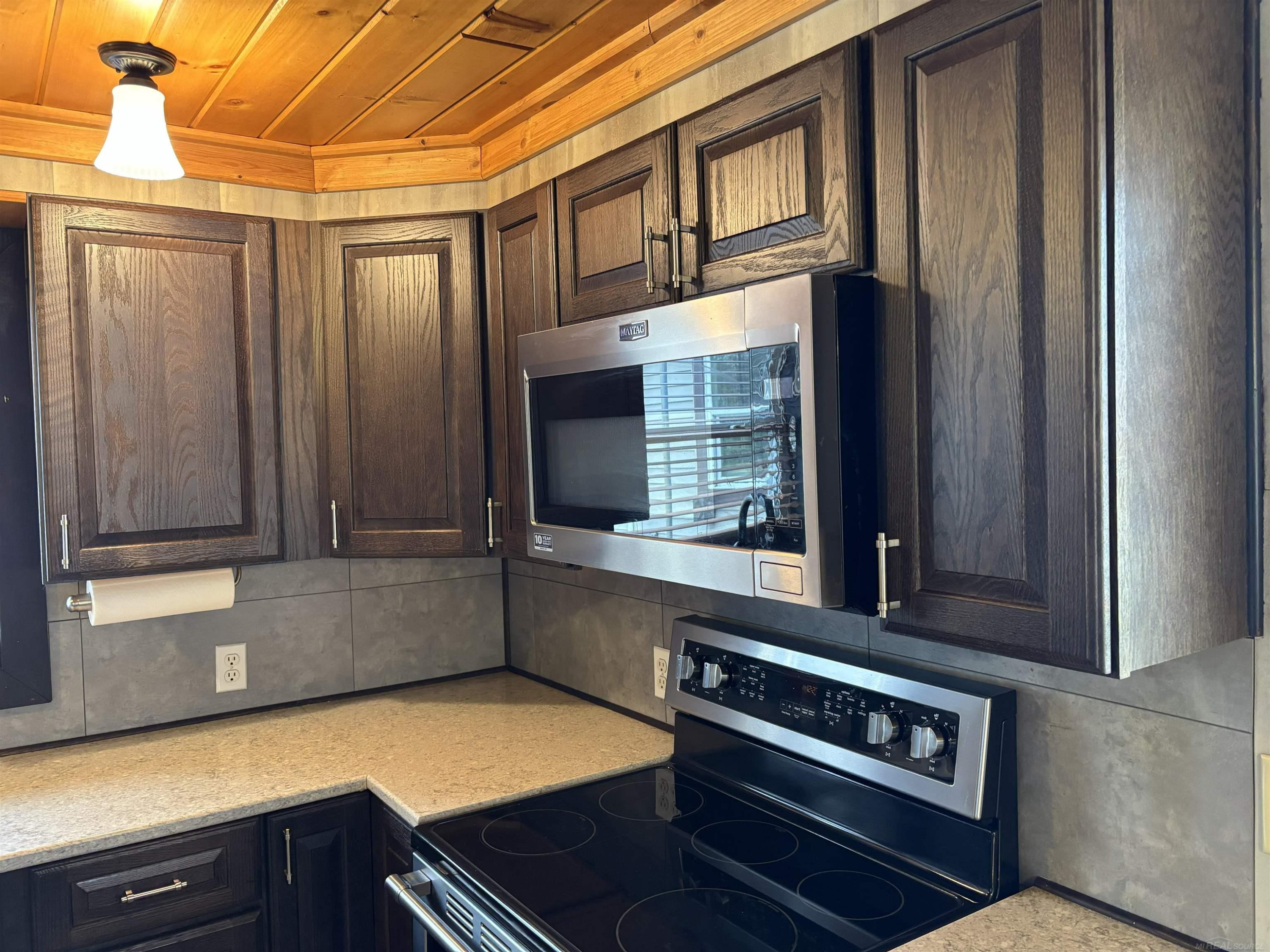 2901 Cathey Street, Harrison, MI 48625 — Photo 46