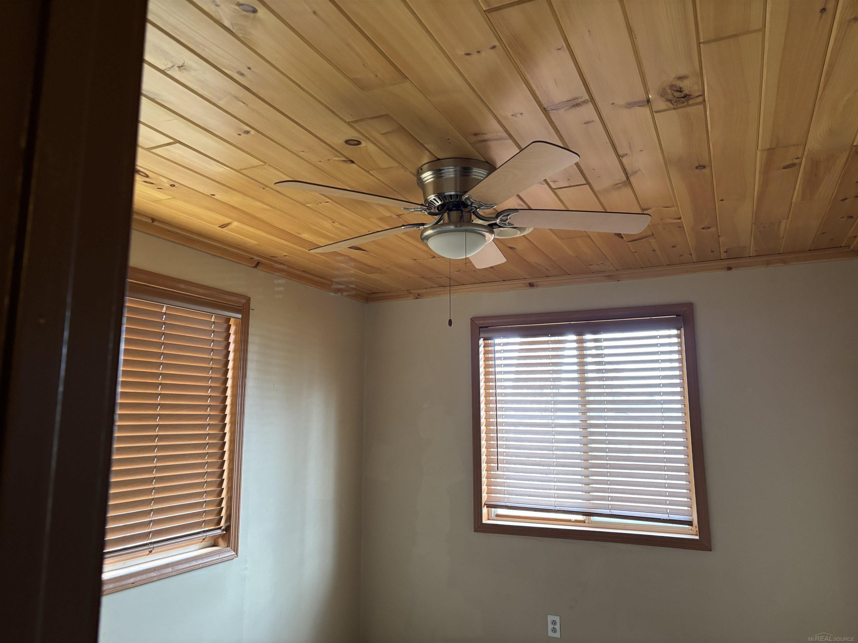 2901 Cathey Street, Harrison, MI 48625 — Photo 54