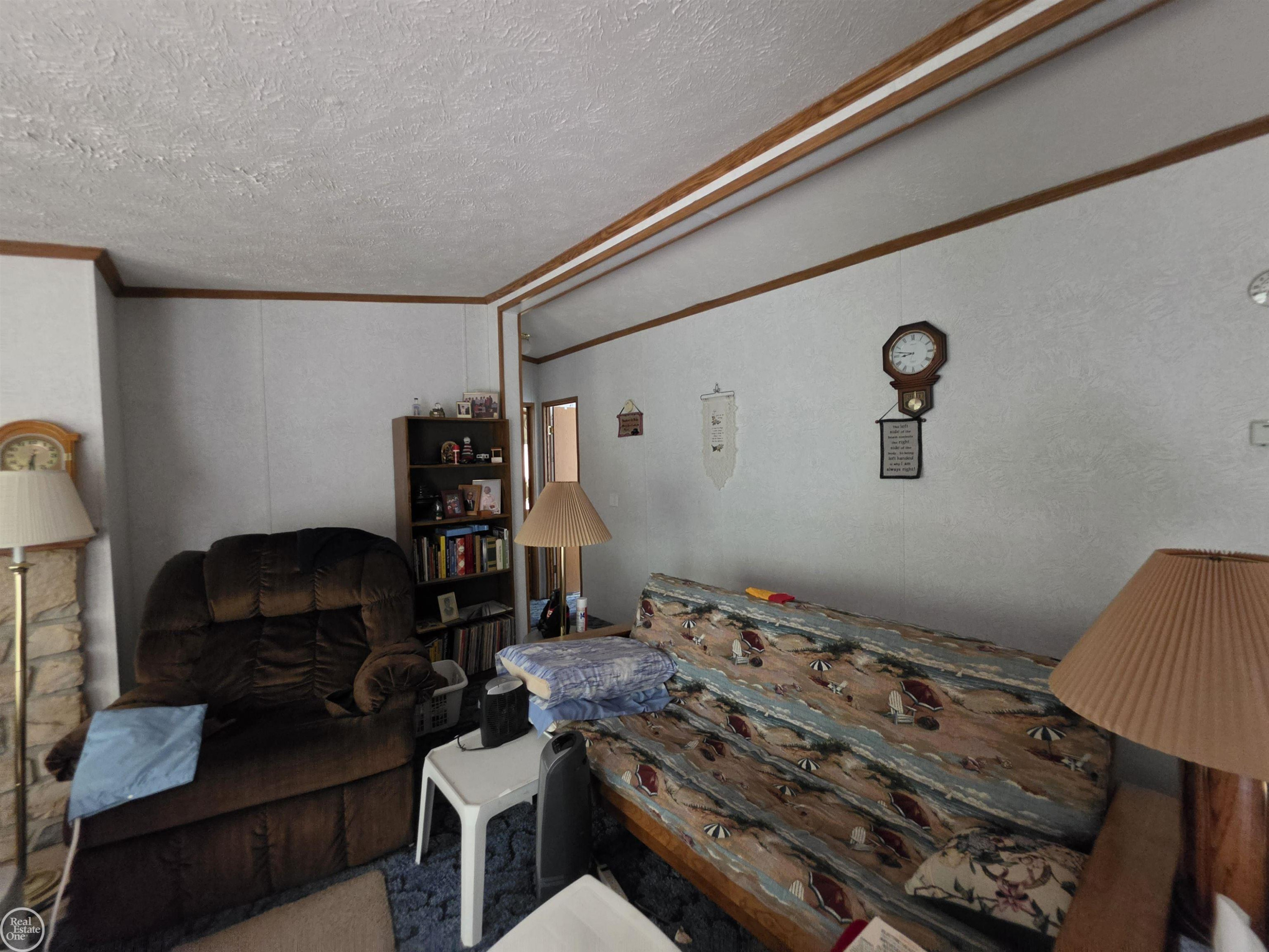 10231 LINDEN Avenue, Carp Lake, MI 49718 — Photo 14
