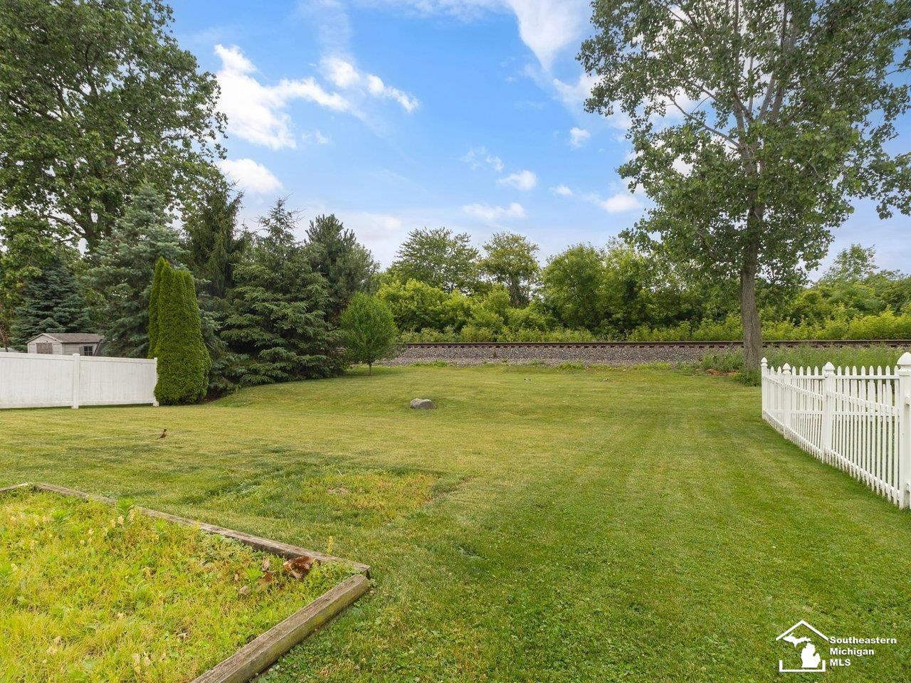 4031 Stone Post Road, Newport, MI 48166 — Photo 23