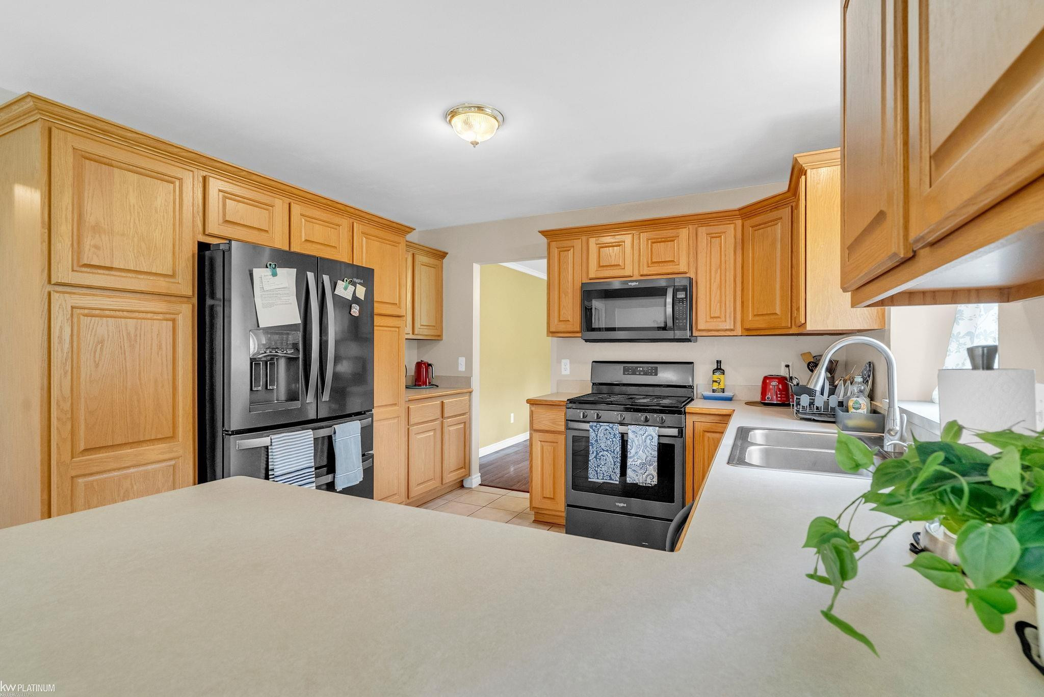 232 LIBERTY Avenue, Marysville, MI 48040 — Photo 13