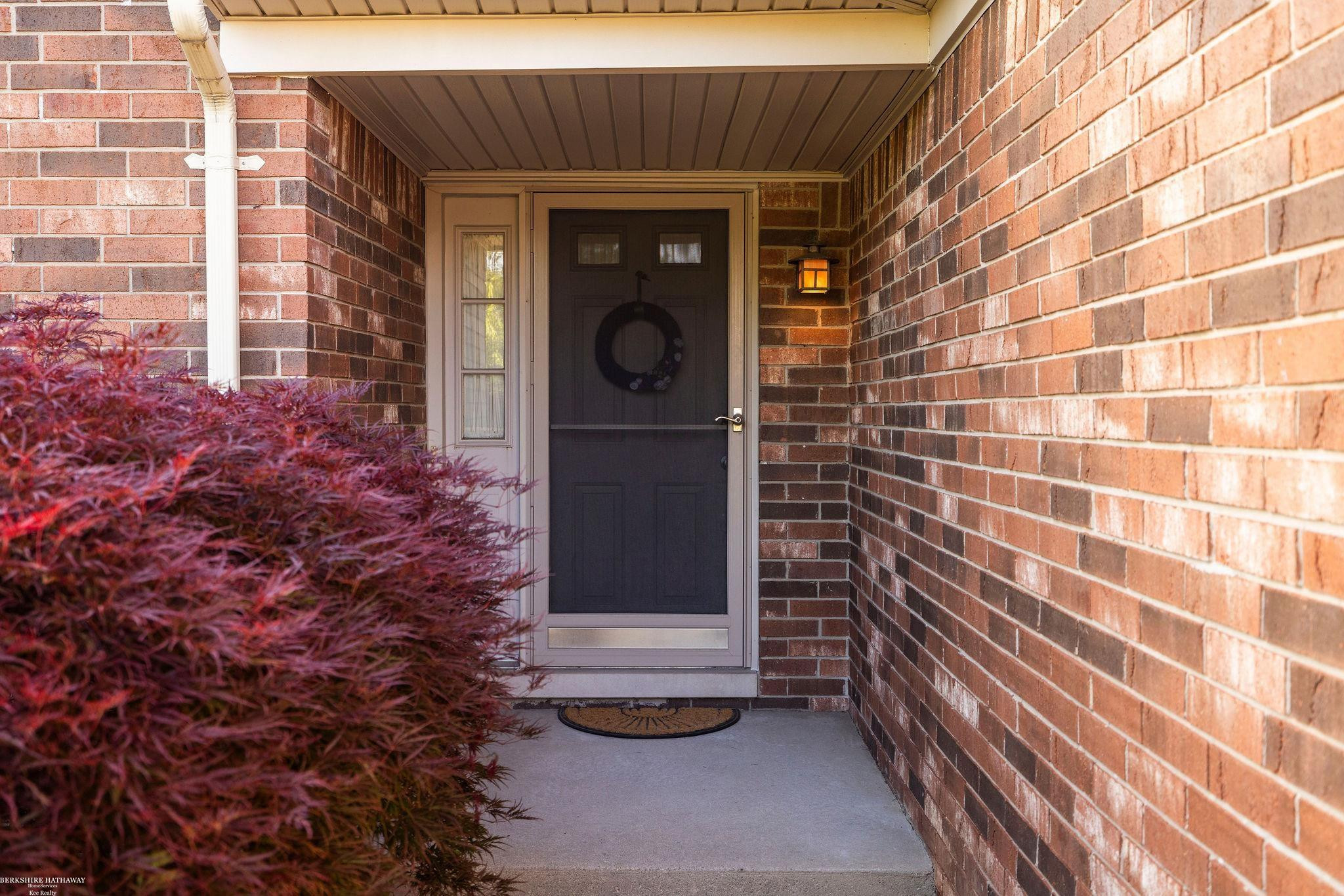 15589 Winter Park Drive, MI 48044 — Photo 4