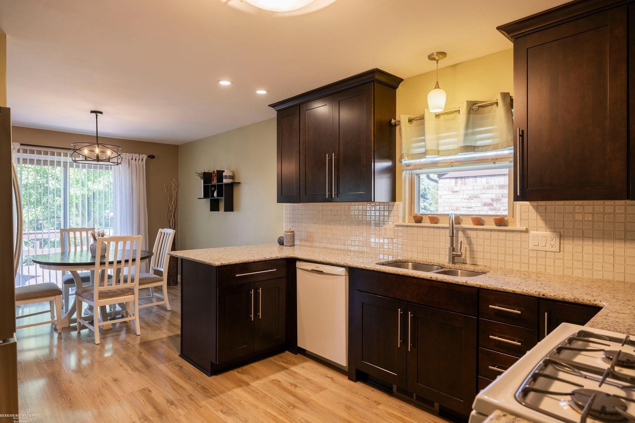 15589 Winter Park Drive, MI 48044 — Photo 9