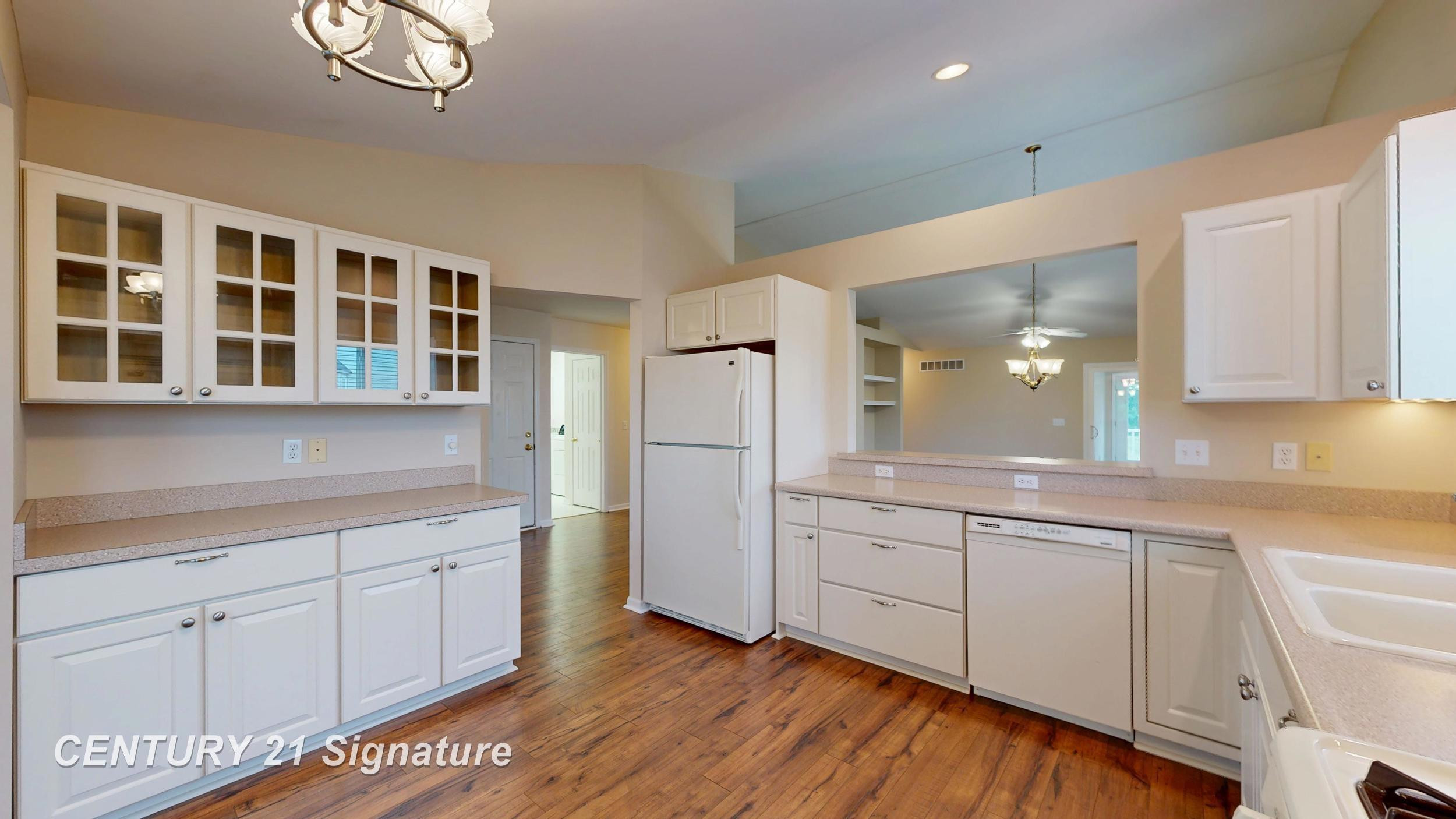 6460 Royal Club Drive, Flushing, MI 48433 — Photo 17