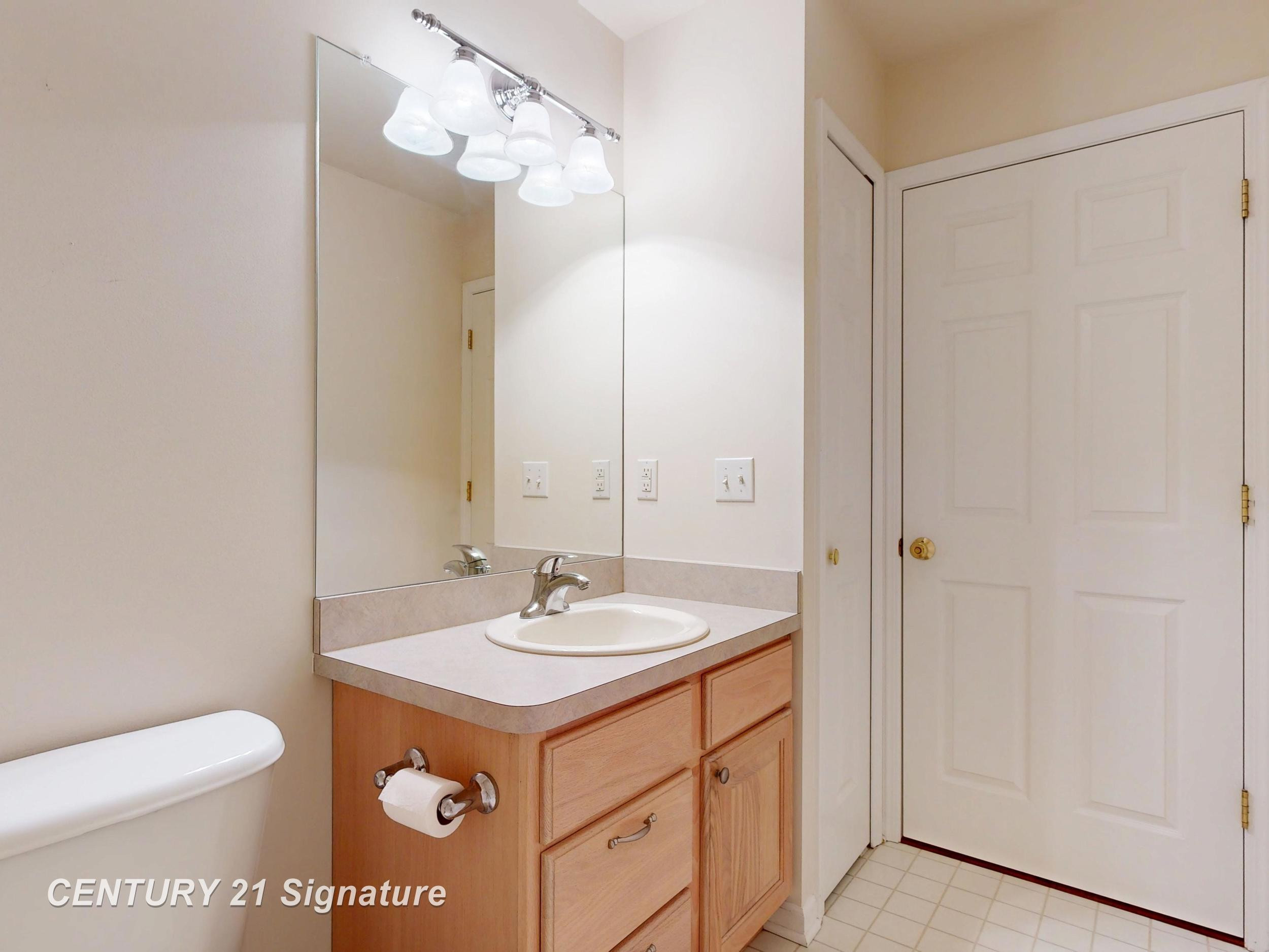 6460 Royal Club Drive, Flushing, MI 48433 — Photo 24