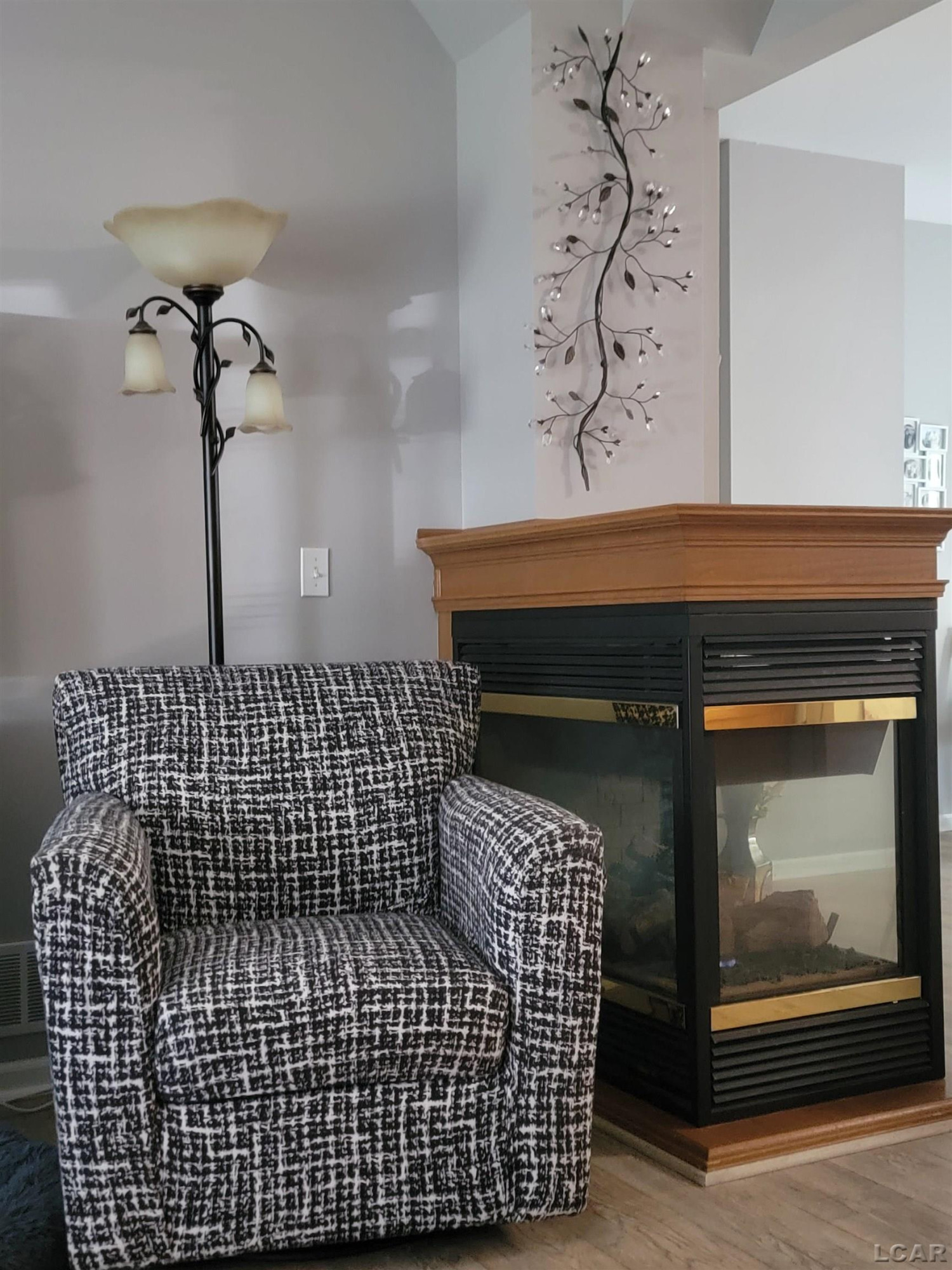 959 W Maumee Street, 959 W Maumee A, Adrian, MI 49221 — Photo 4