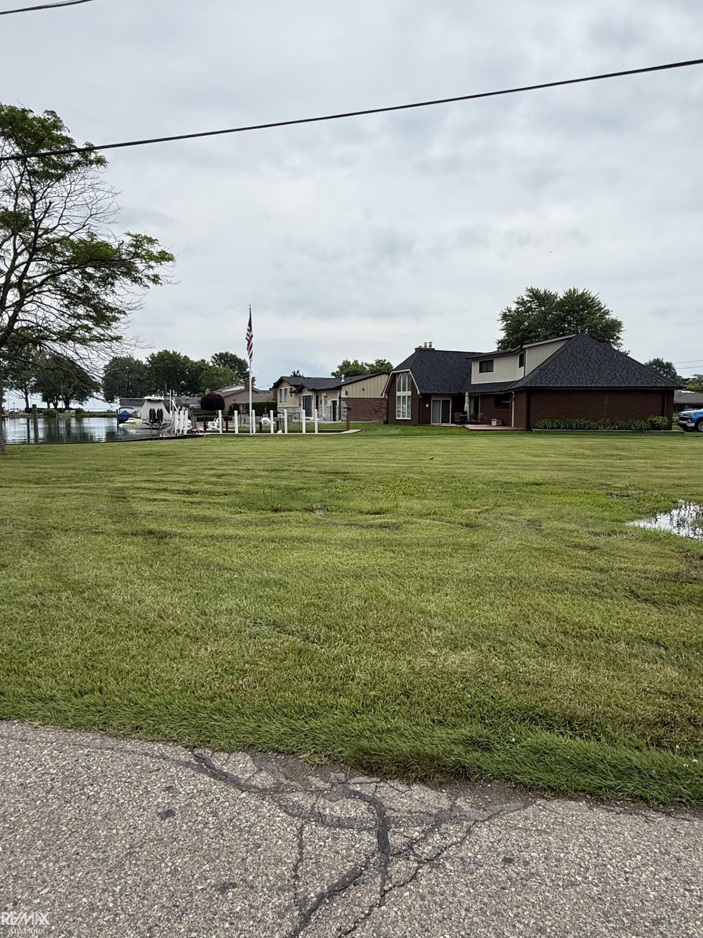 34011 Lotties Drive, MI 48047 — Photo 5