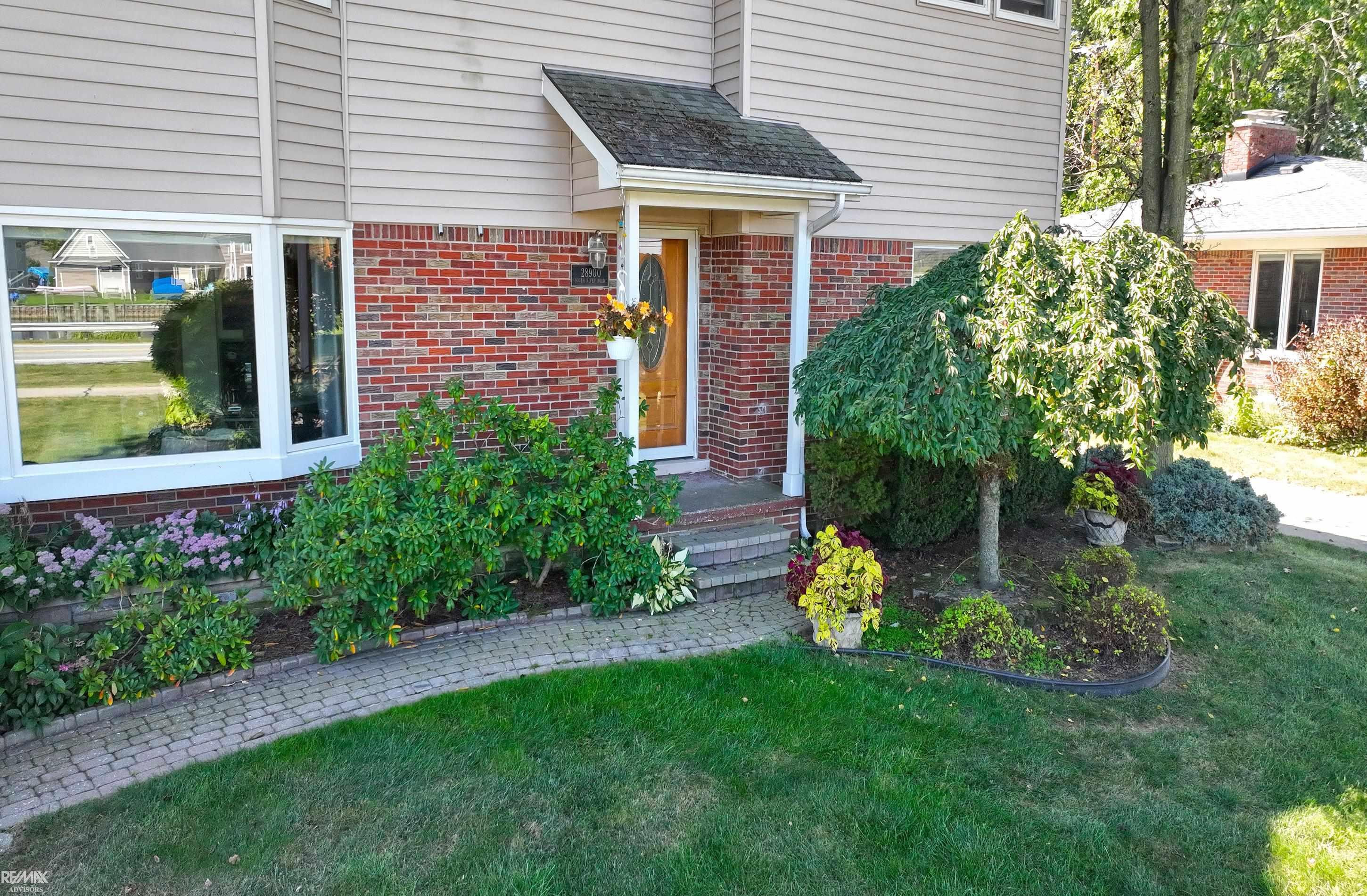 28900 S River Road, MI — Photo 8