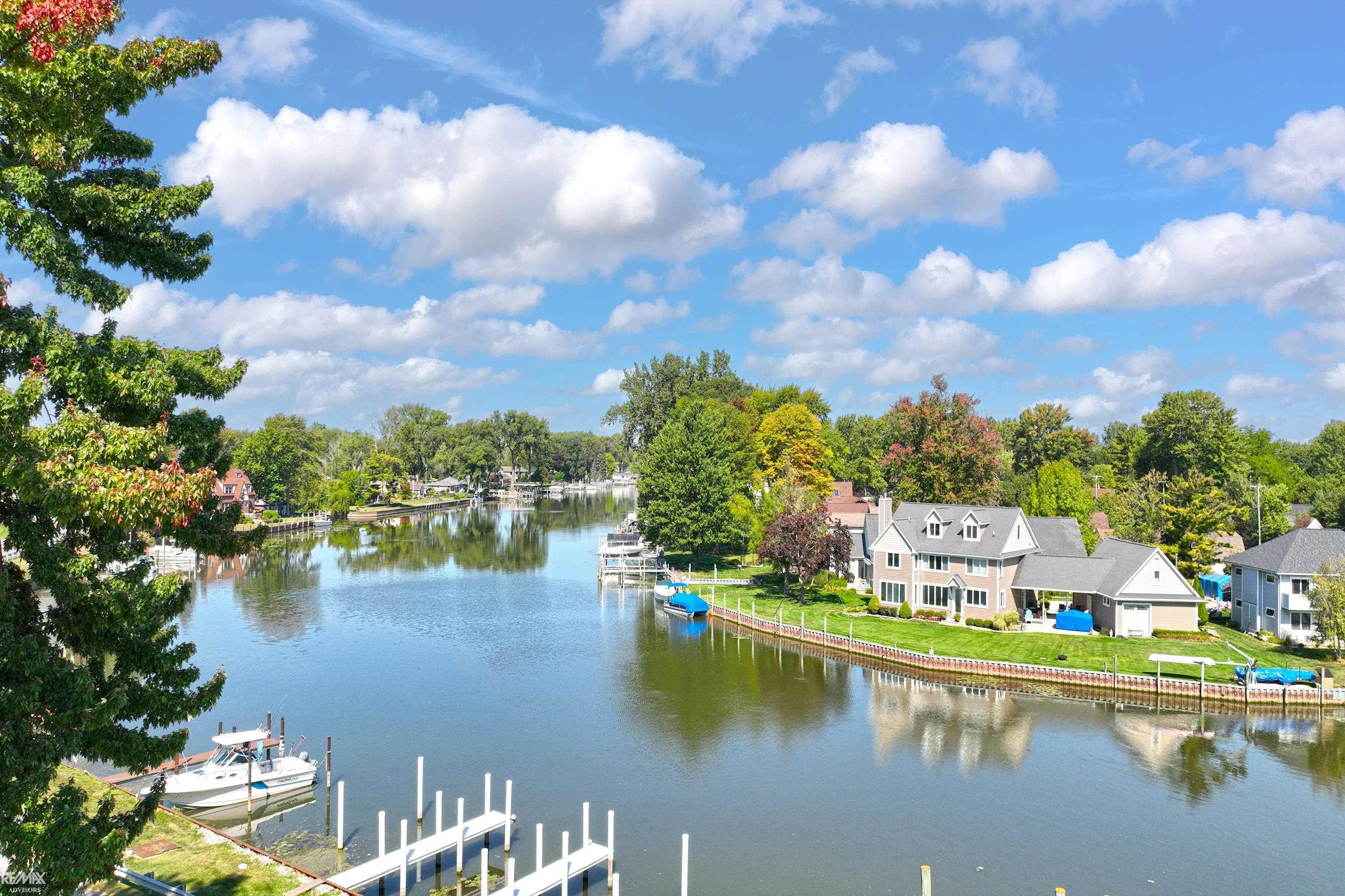 28900 S River Road, MI — Photo 12