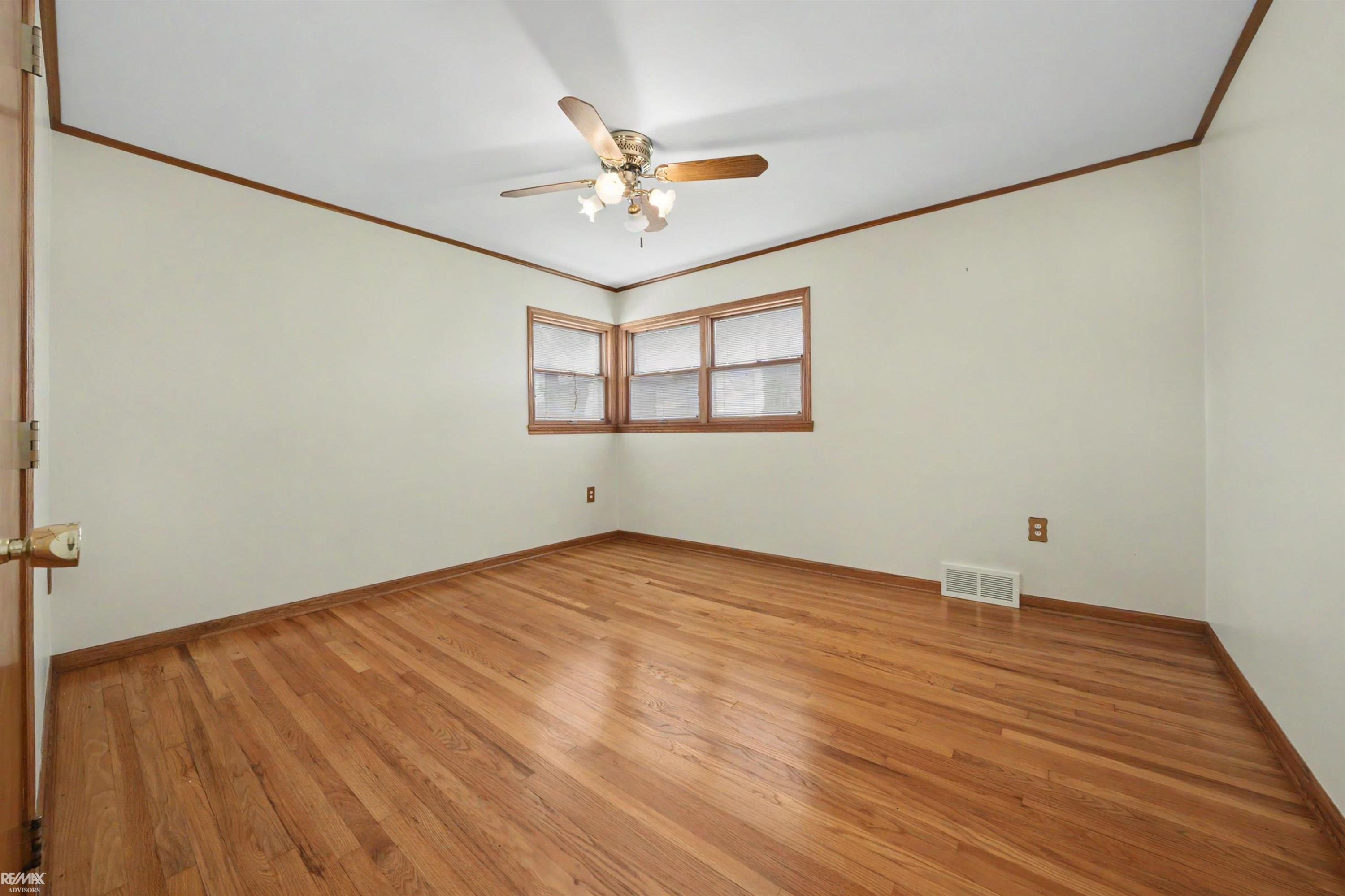 28900 S River Road, MI — Photo 35