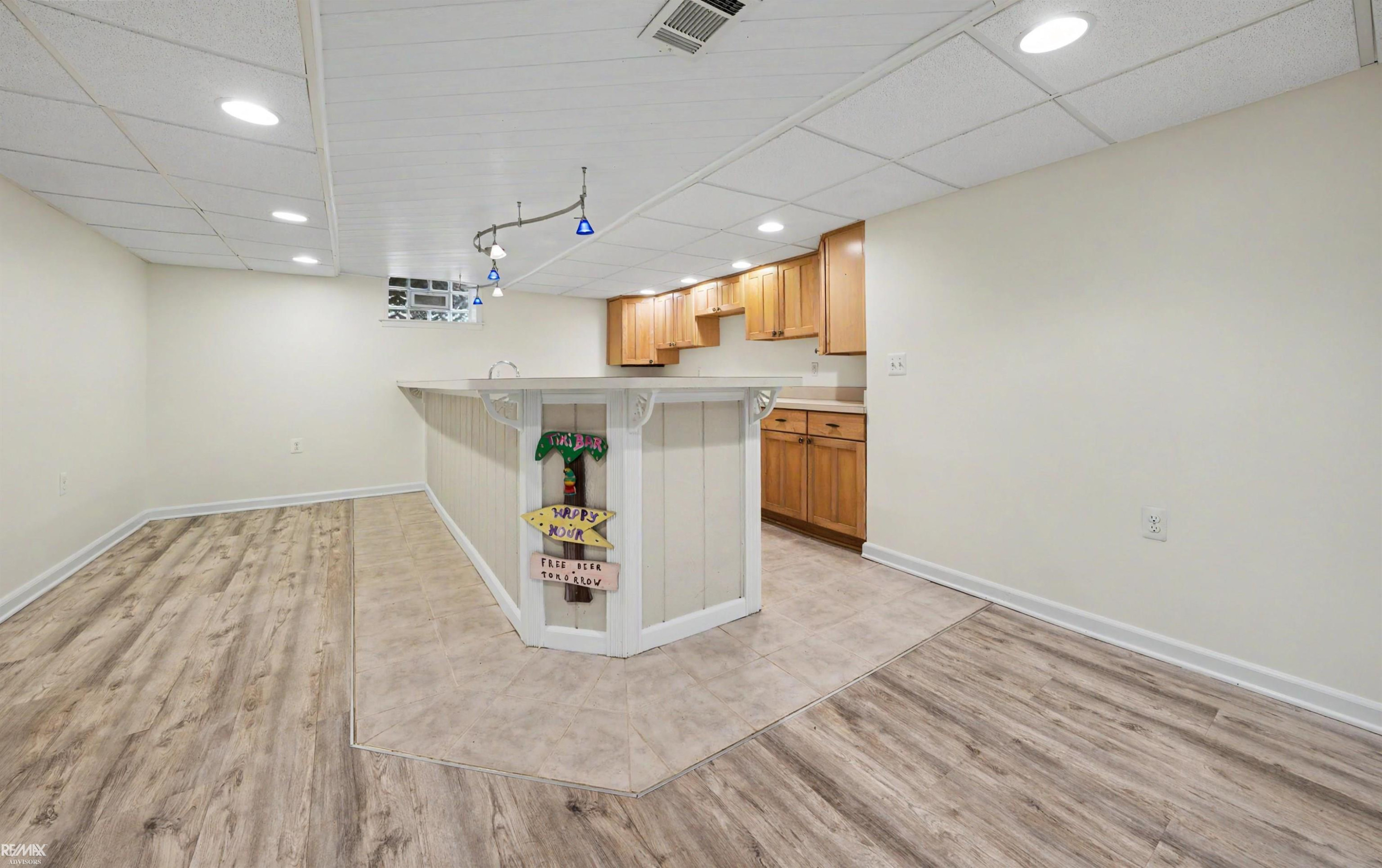 28900 S River Road, MI — Photo 46