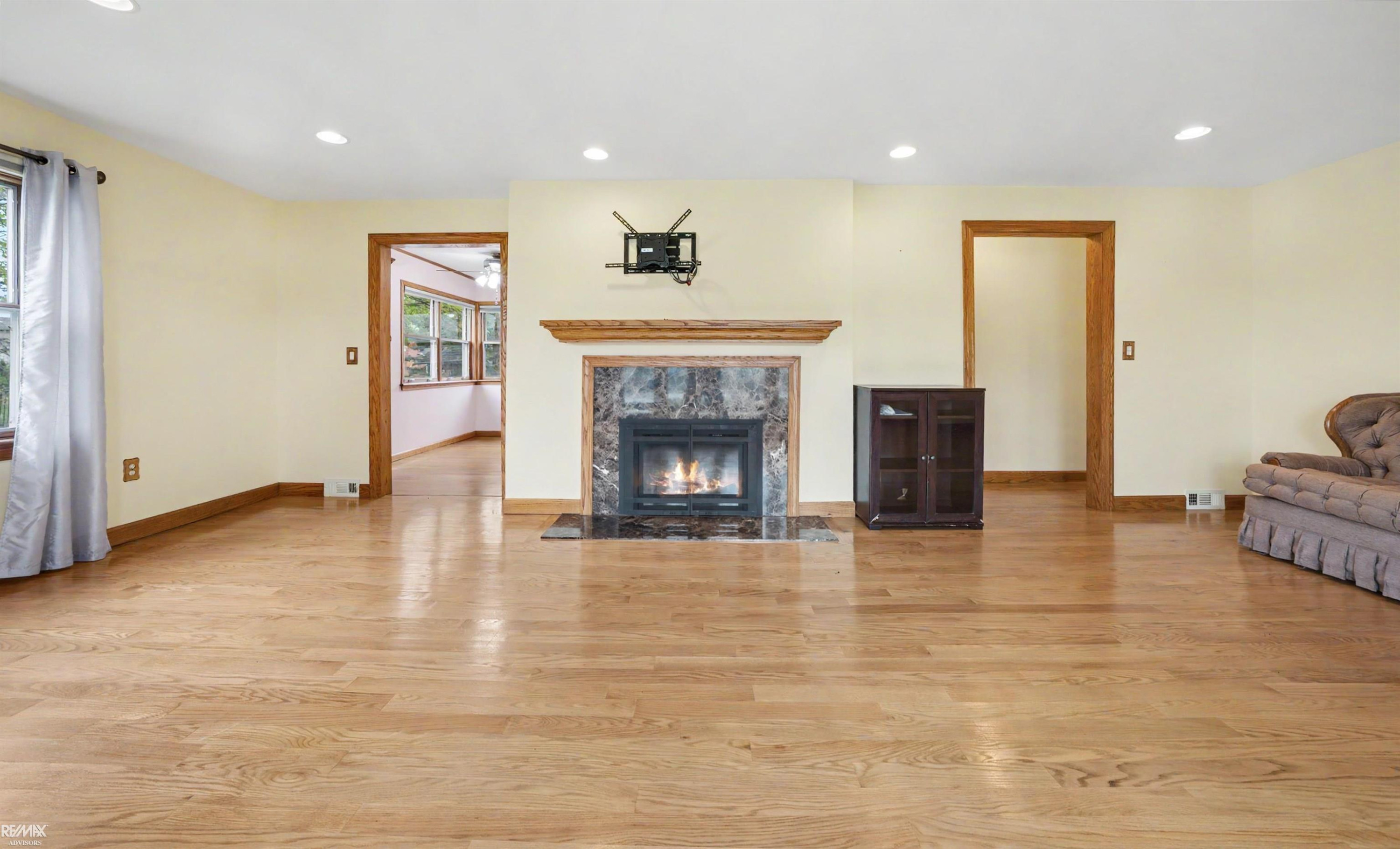 28900 S River Road, MI — Photo 54
