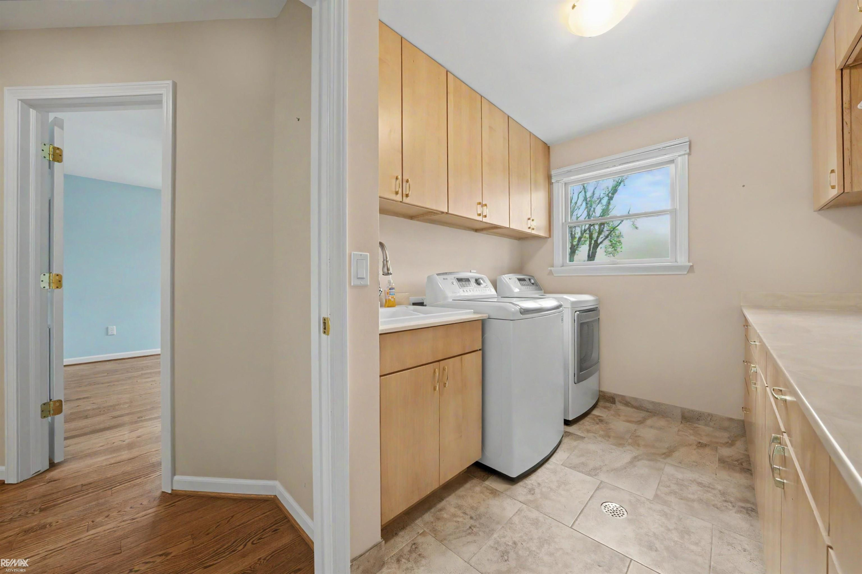 28900 S River Road, MI — Photo 57