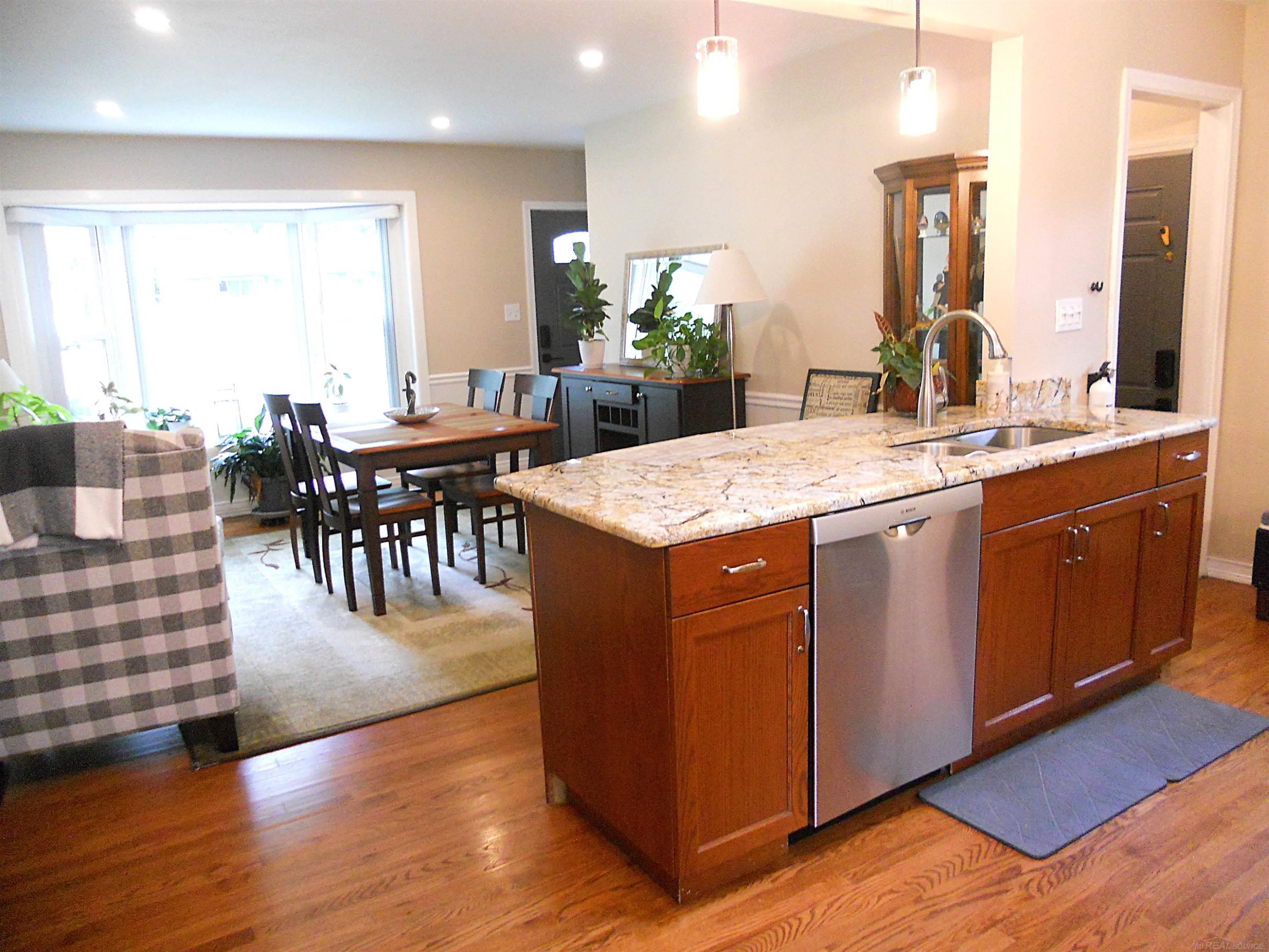625 Rewold Drive, Rochester, MI 48307 — Photo 14