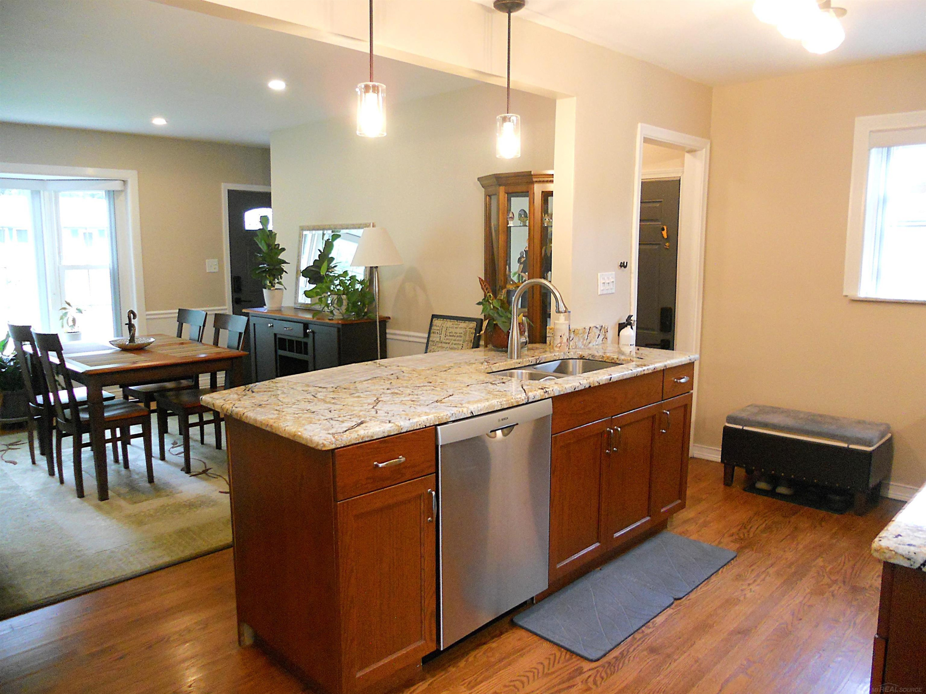 625 Rewold Drive, Rochester, MI 48307 — Photo 18